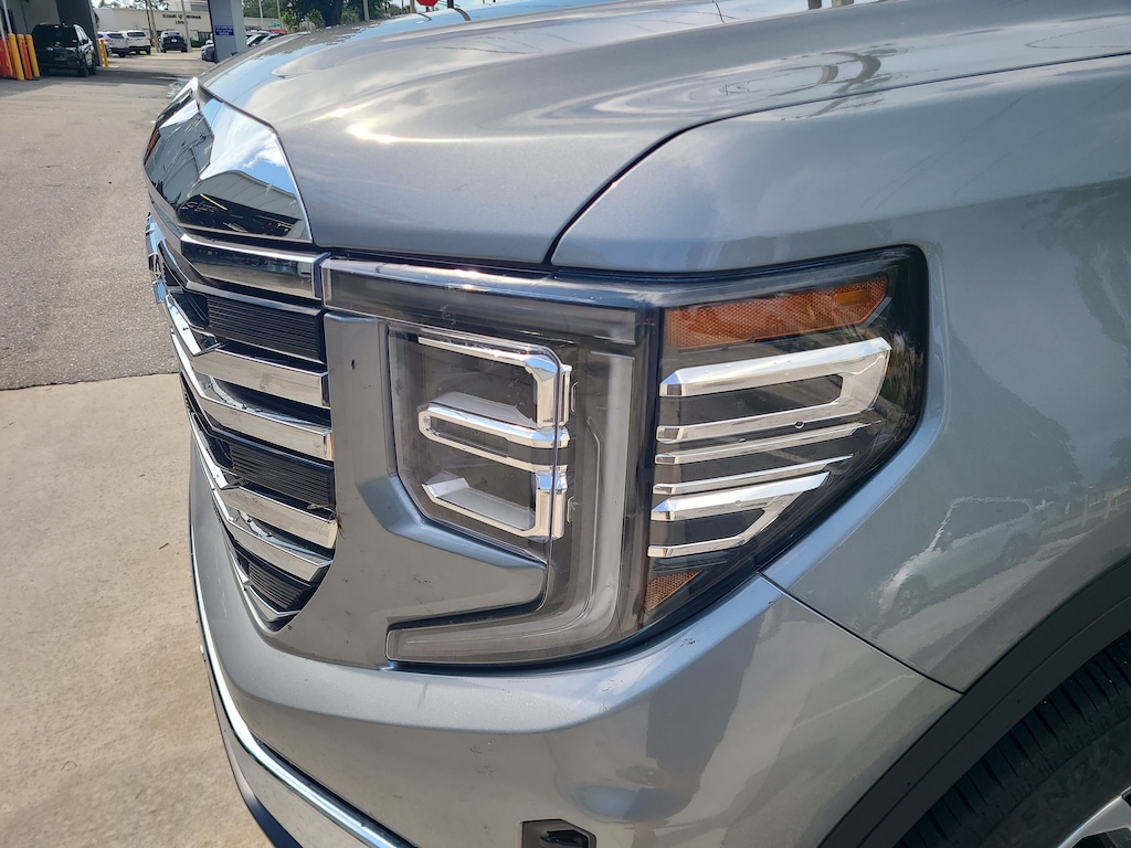Used 2025 GMC Sierra 1500 SLT Truck Crew Cab