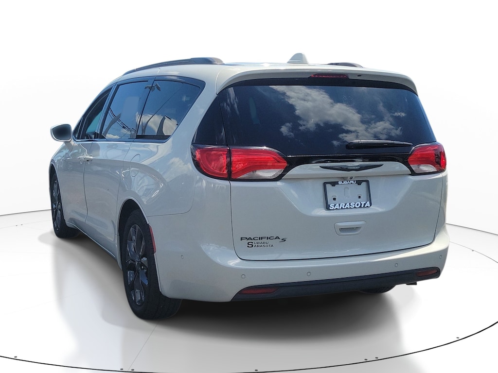 Used 2020 Chrysler Pacifica Touring L Van Passenger Van