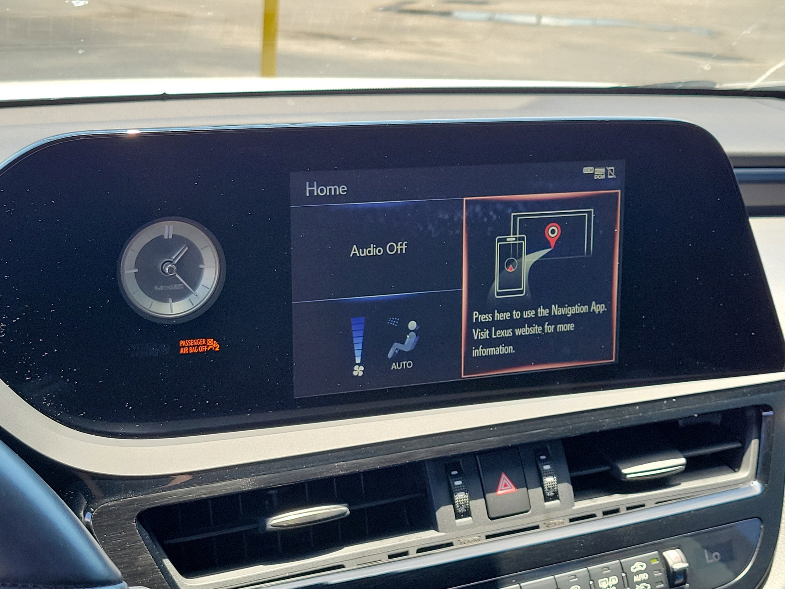 2022 Lexus ES Hybrid 300h - Photo 30