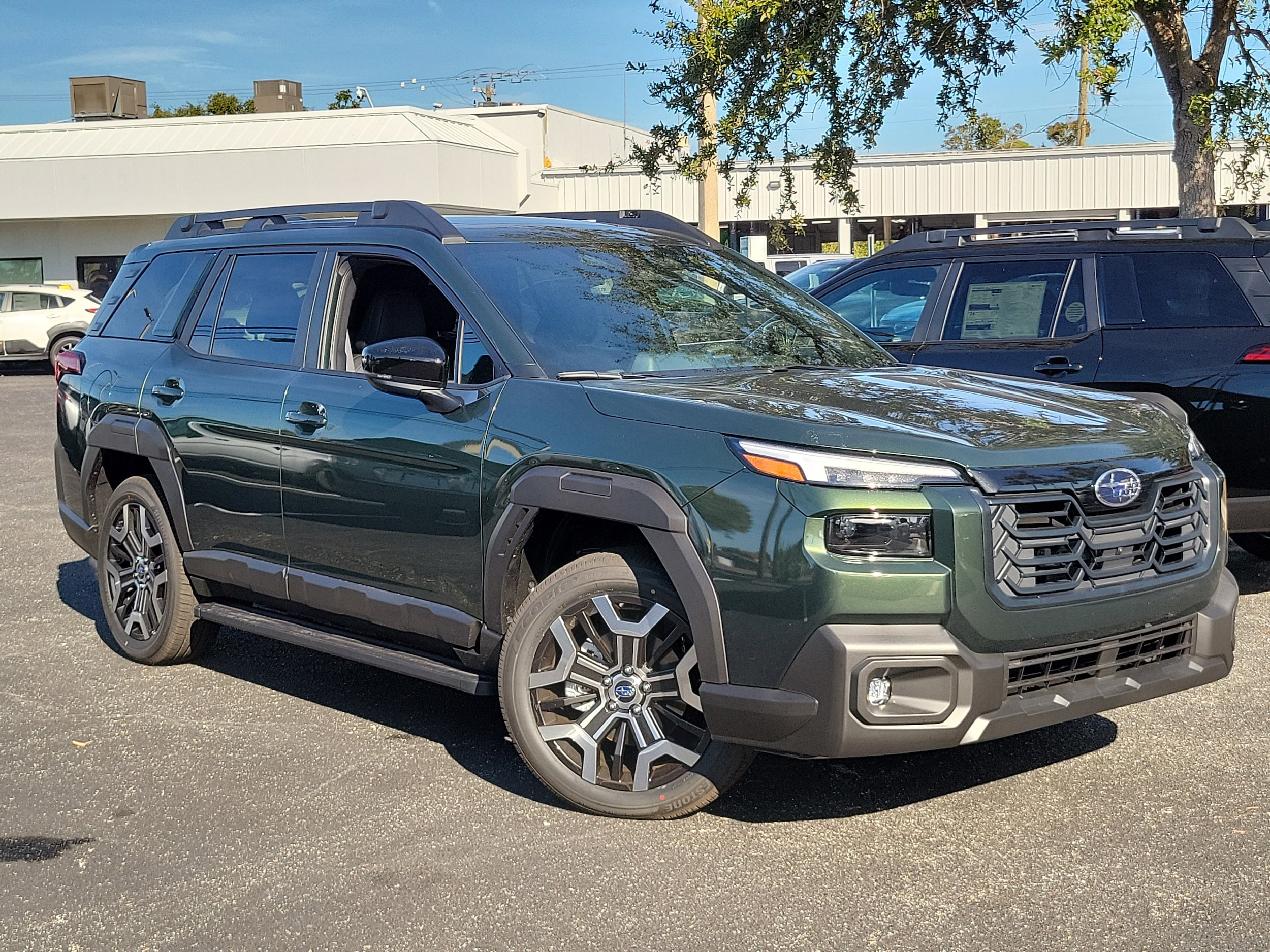 2026 Subaru Outback Touring's photo