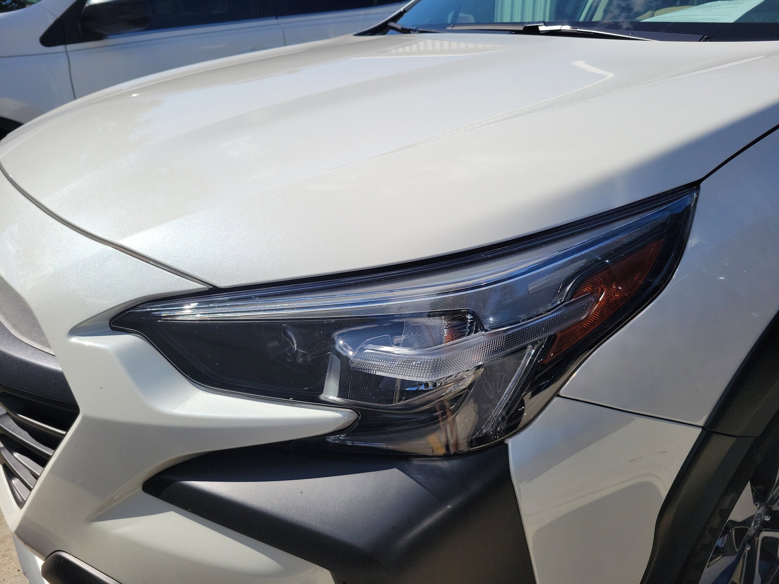 2023 Subaru Outback Limited photo 4