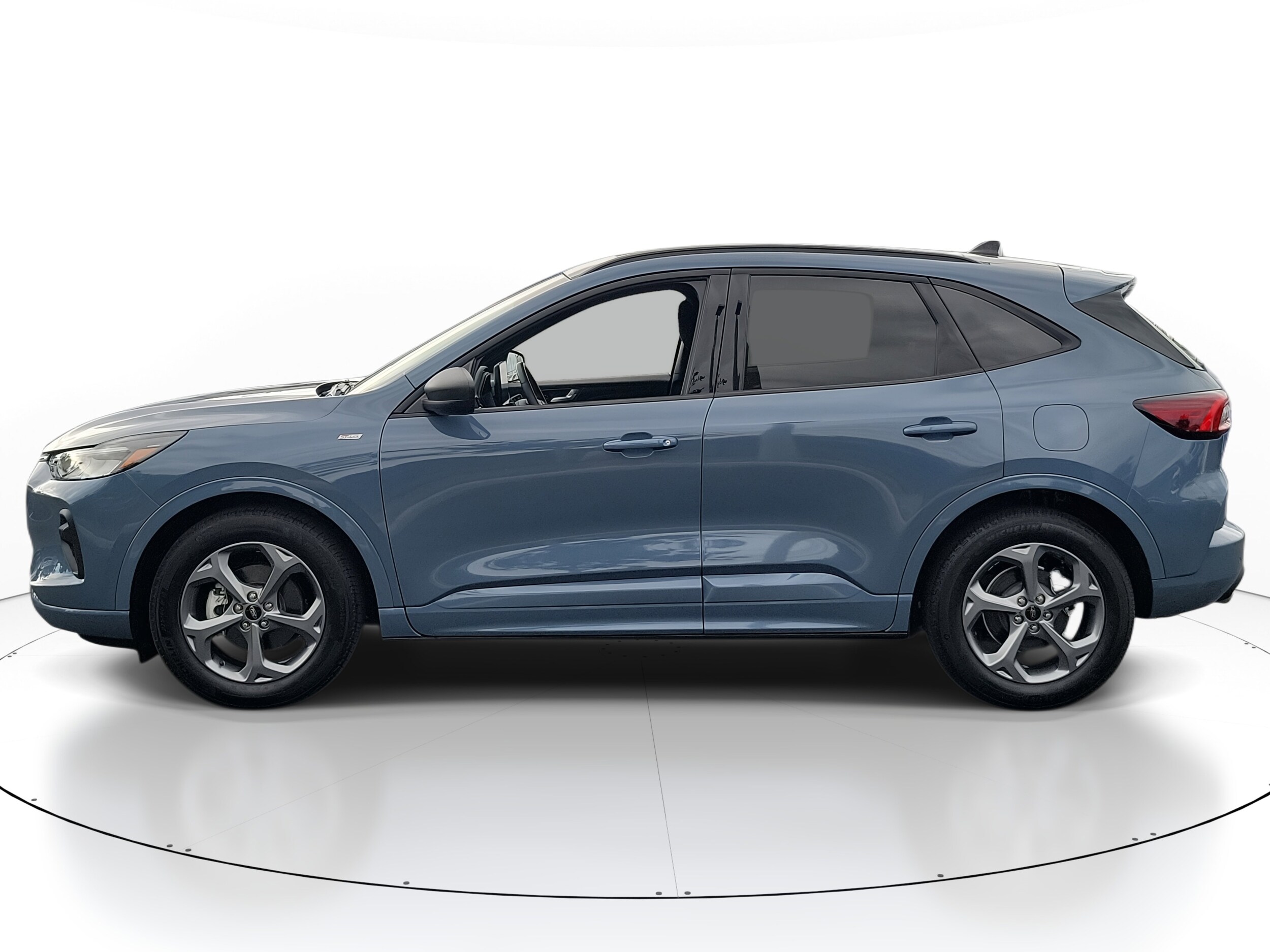 2024 Ford Escape ST-Line photo 3