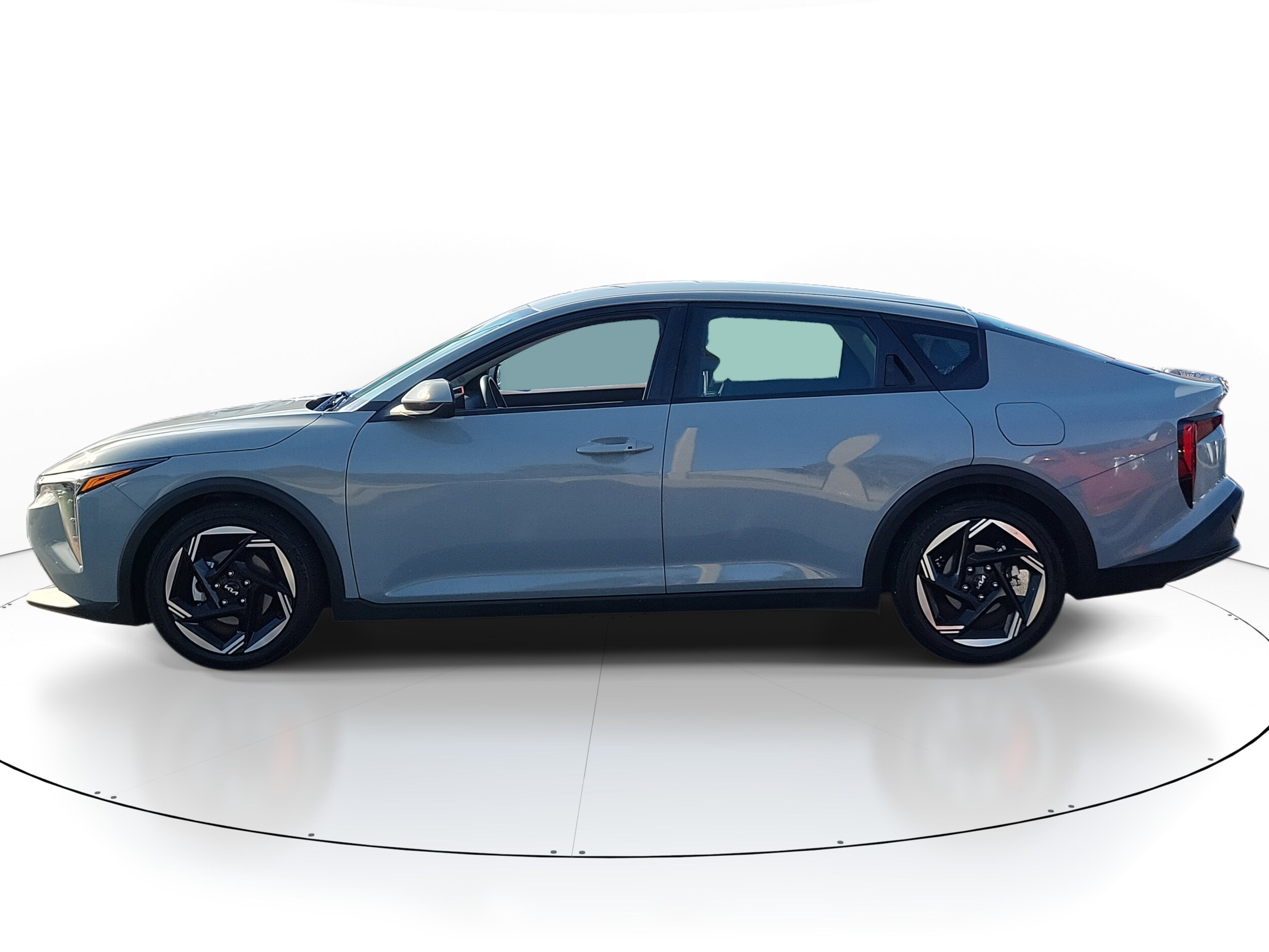 2025 Kia K4 EX photo 3