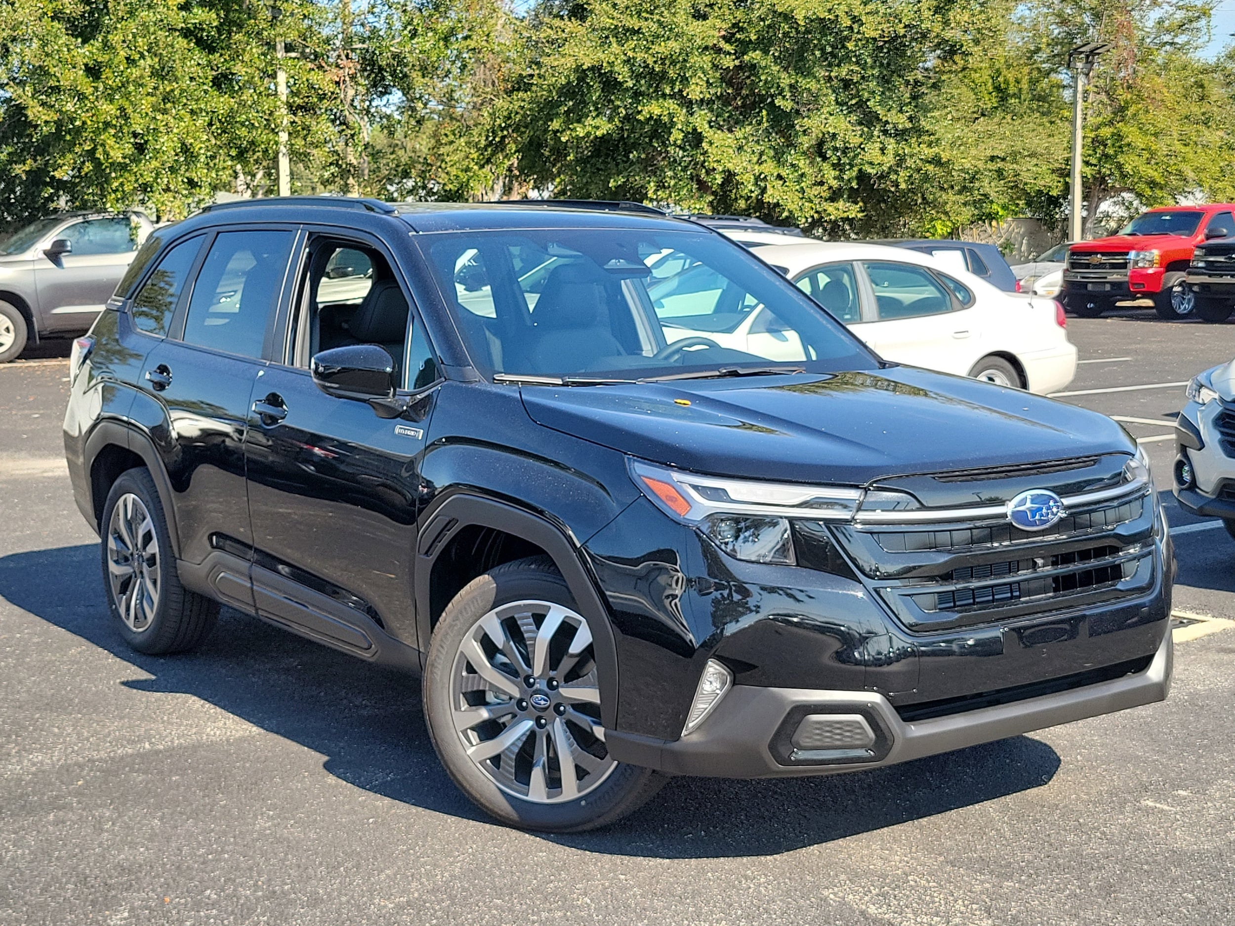 2025 Subaru Forester Touring's photo