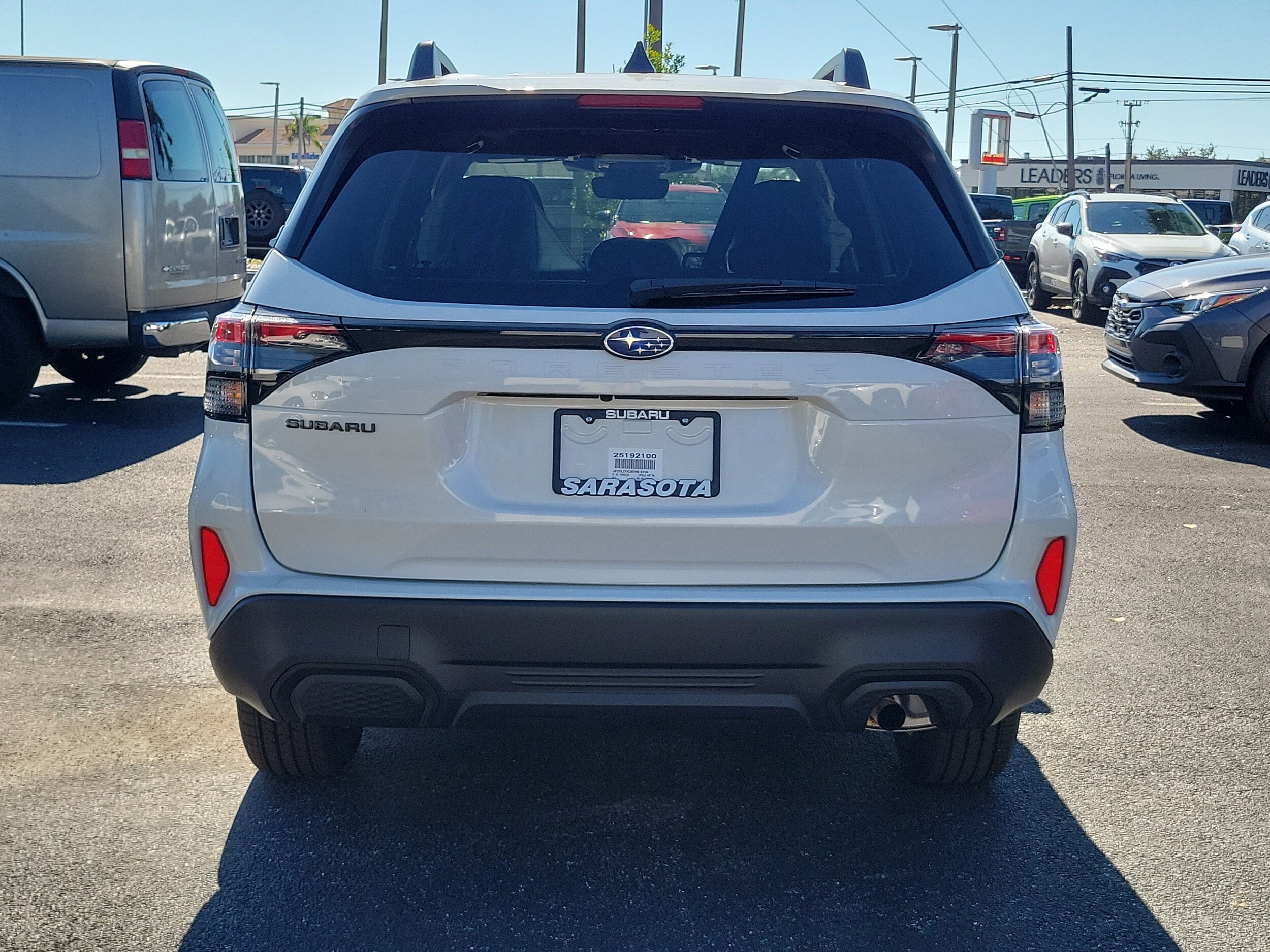 2025 Subaru Forester Premium photo 3