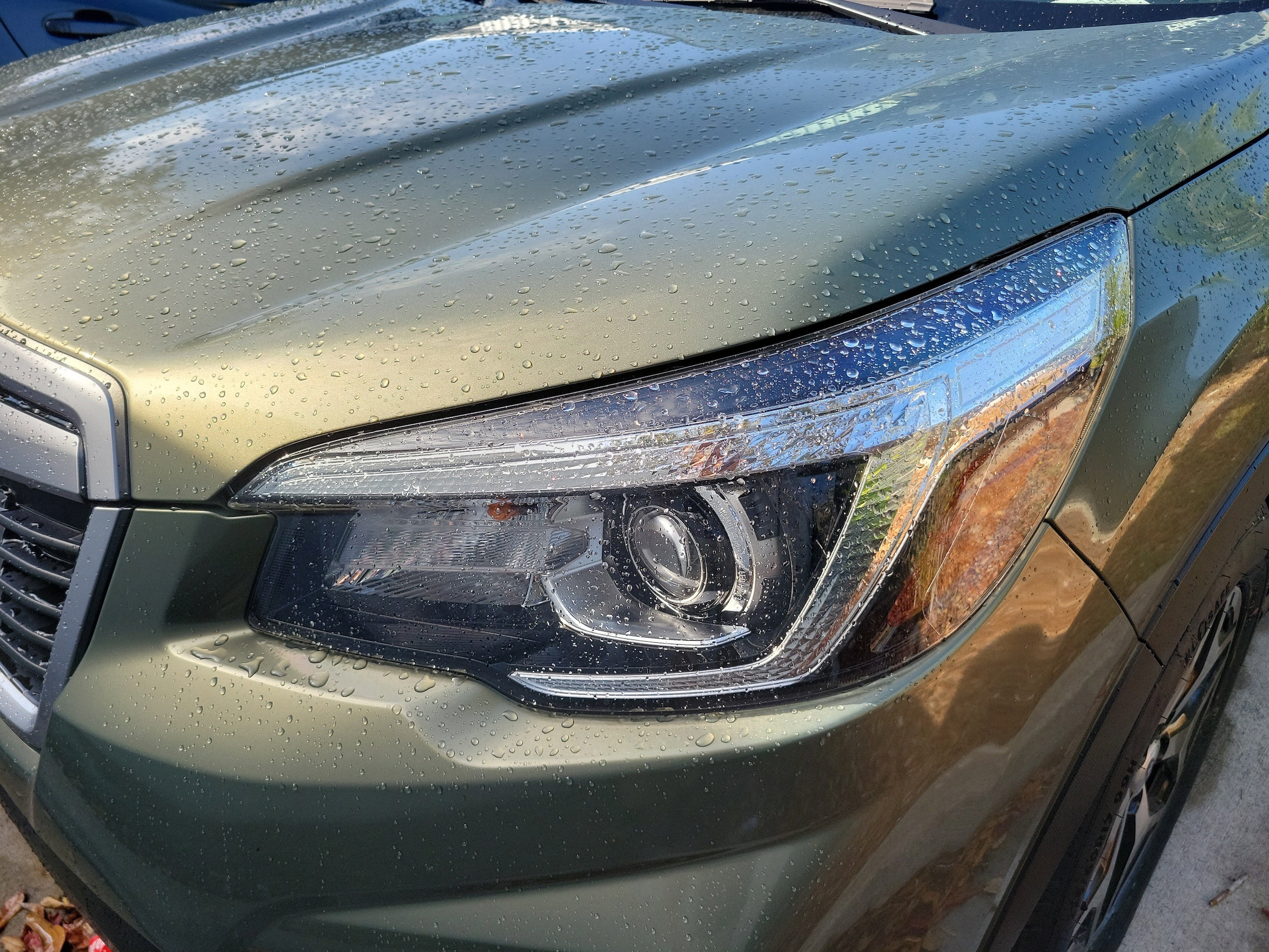 2020 Subaru Forester Premium photo 2