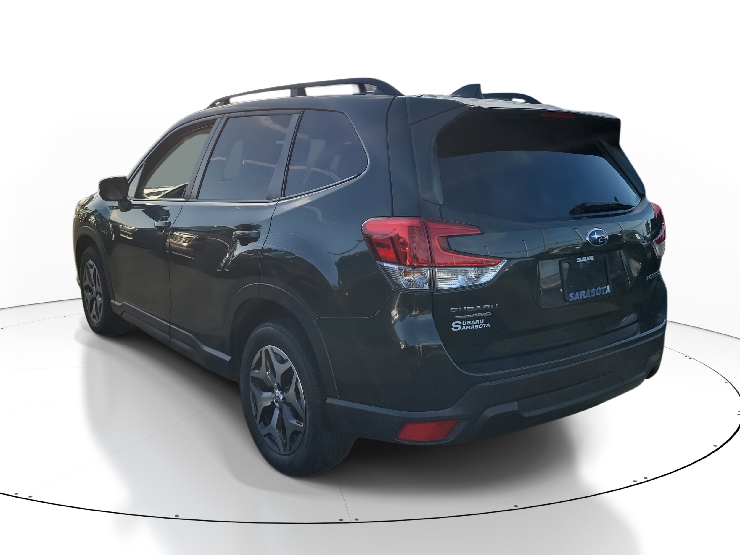 2022 Subaru Forester Premium photo 4