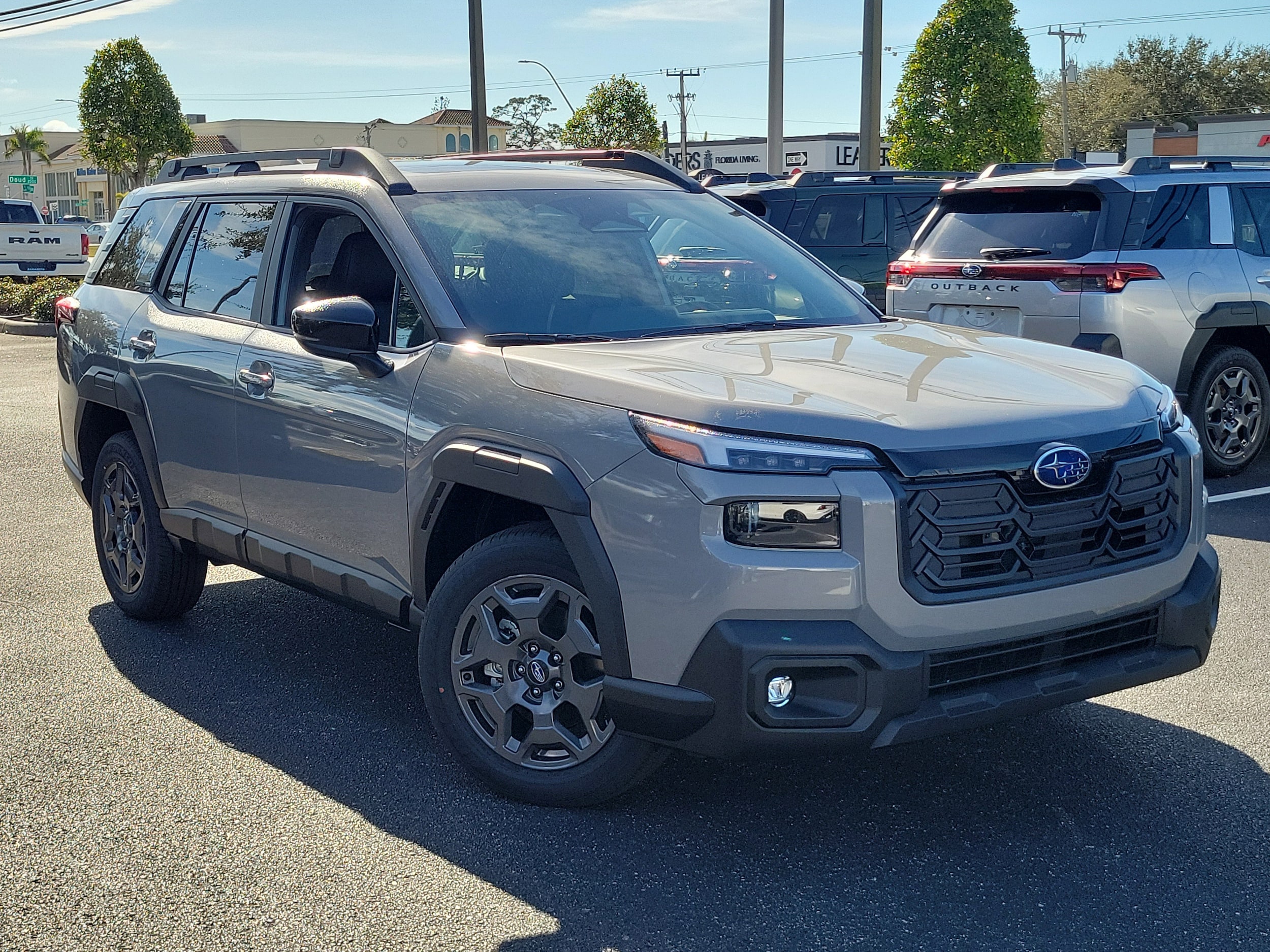 2026 Subaru Outback Premium's photo