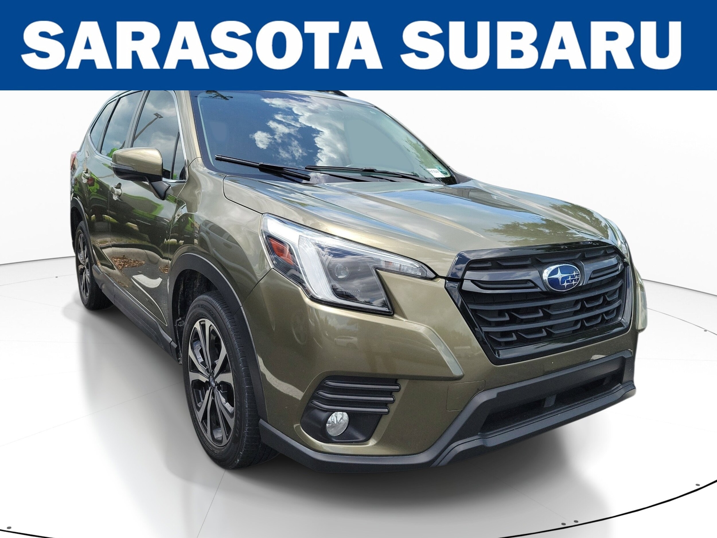 2023 Subaru Forester Limited's photo