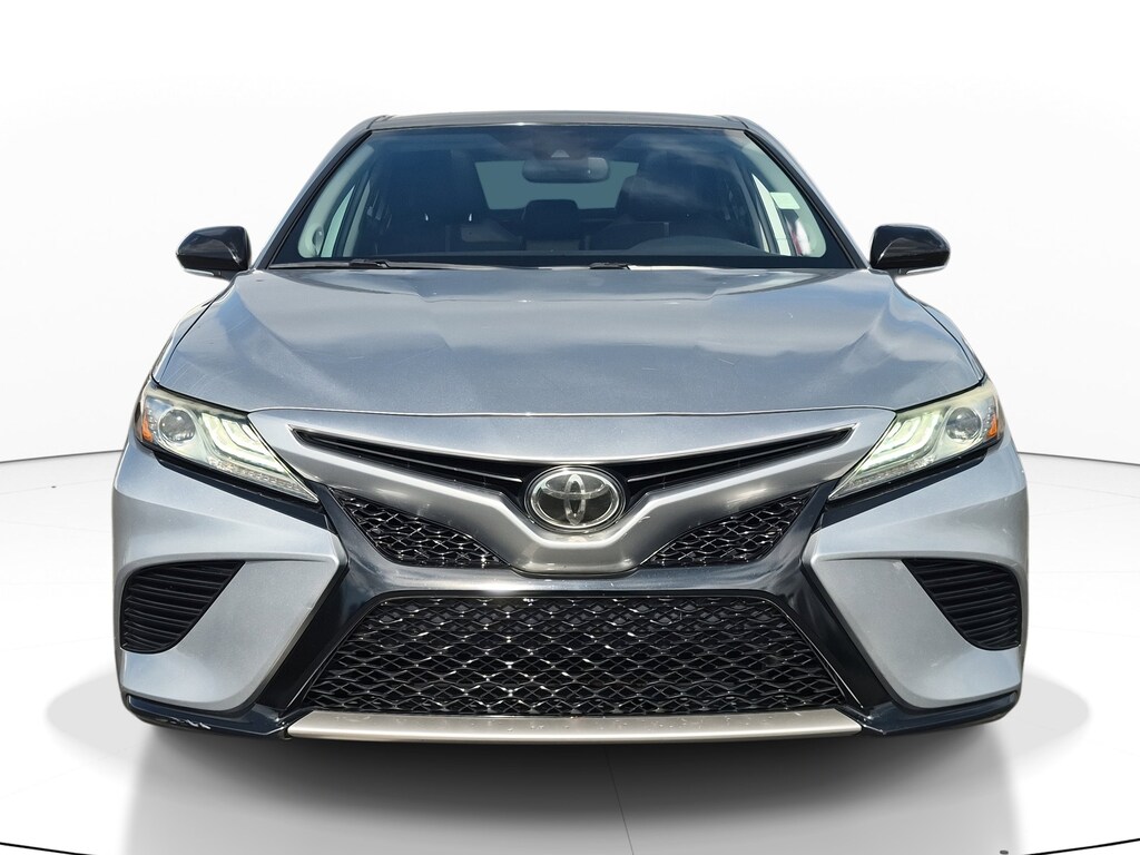 Used 2019 Toyota Camry XSE Sedan