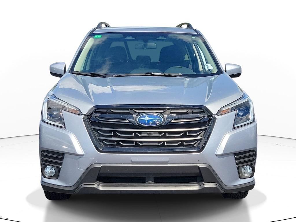 Used 2023 Subaru Forester Premium SUV