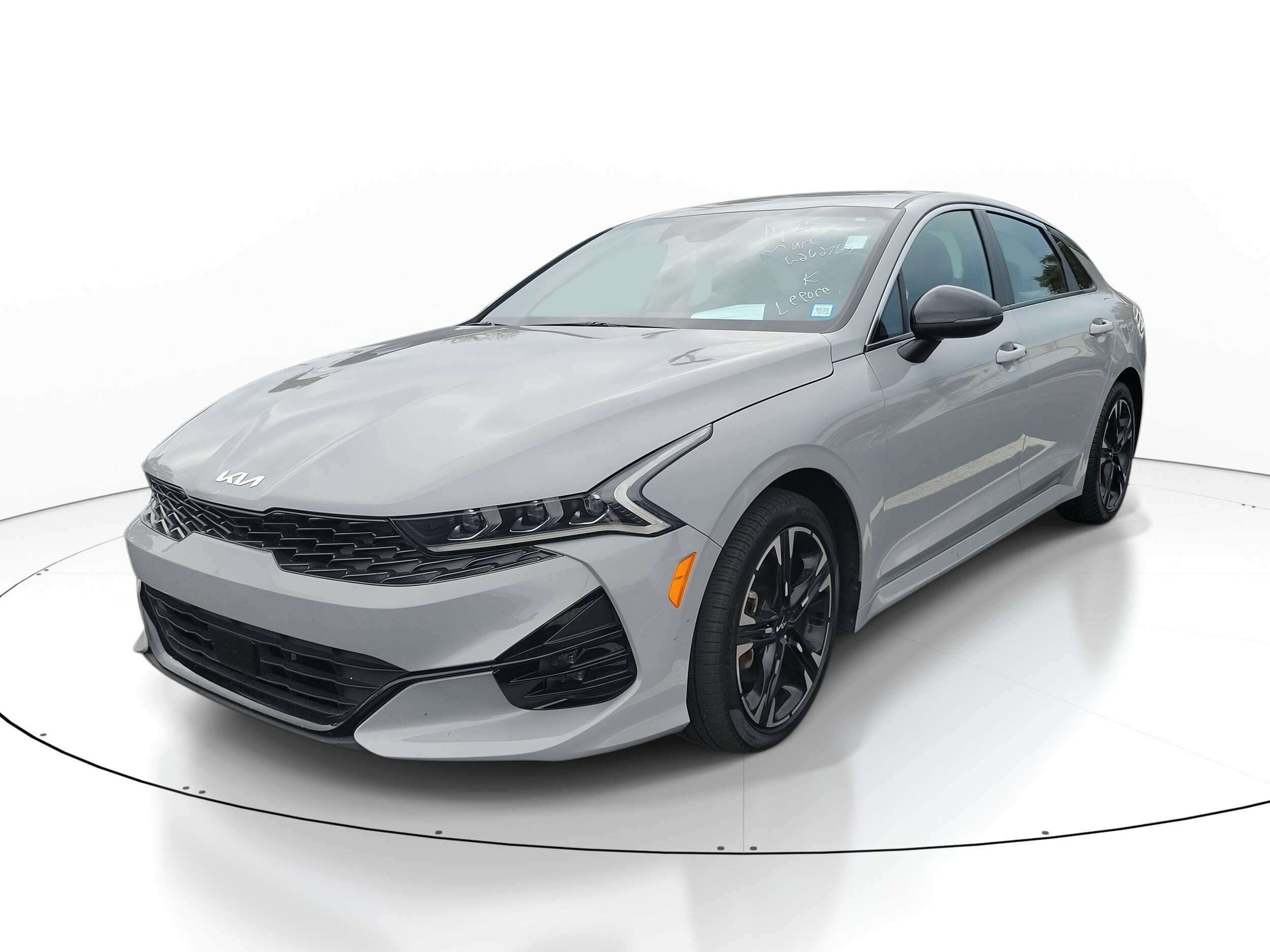 2024 Kia K5 GT-Line photo 3