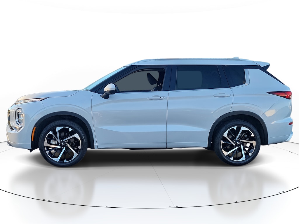 Used 2024 Mitsubishi Outlander SEL SUV