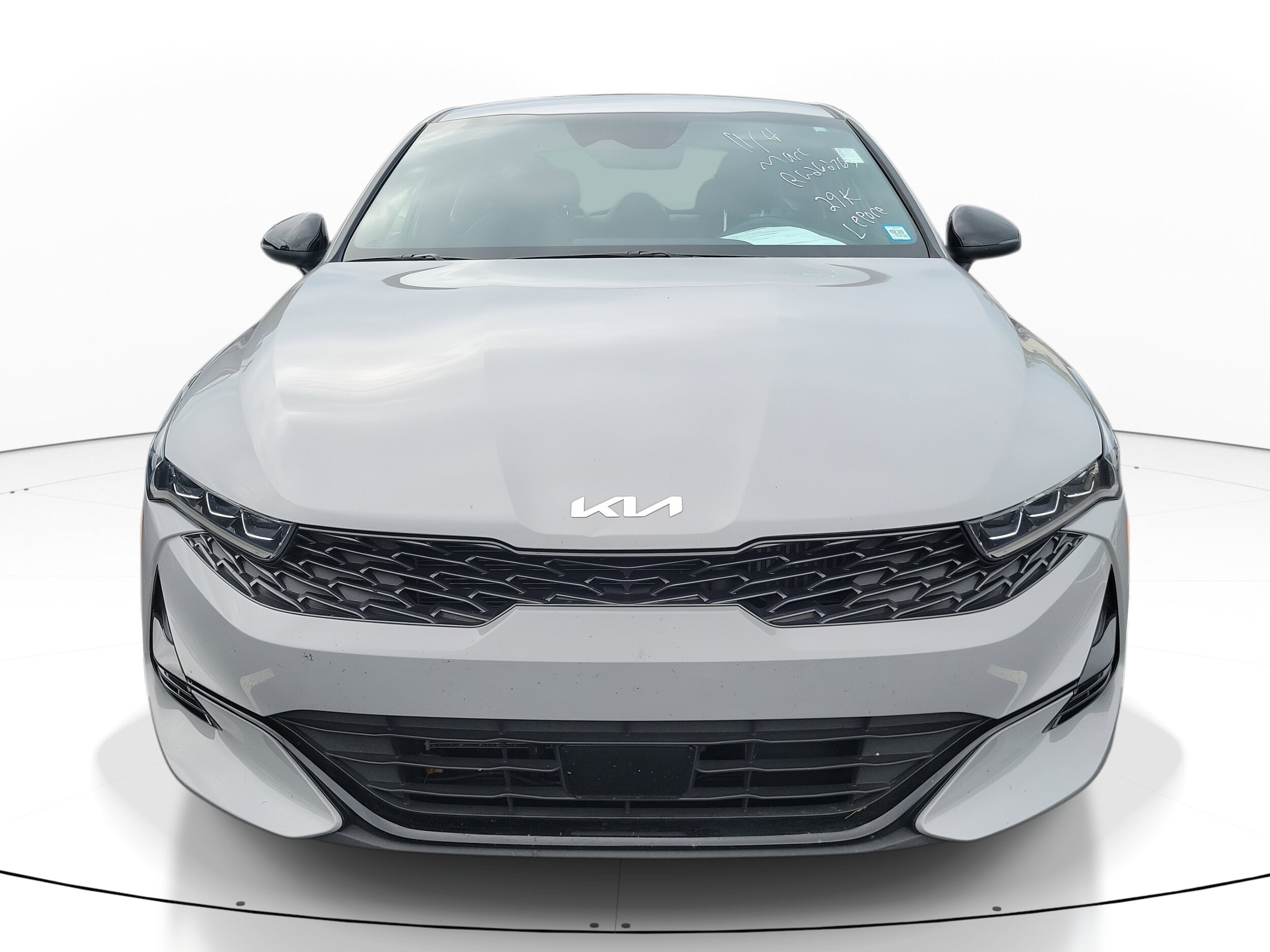 2024 Kia K5 GT-Line photo 2