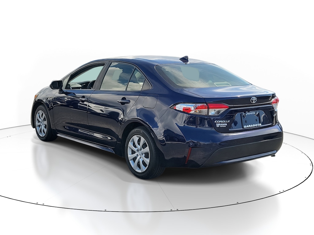 Used 2022 Toyota Corolla LE Sedan
