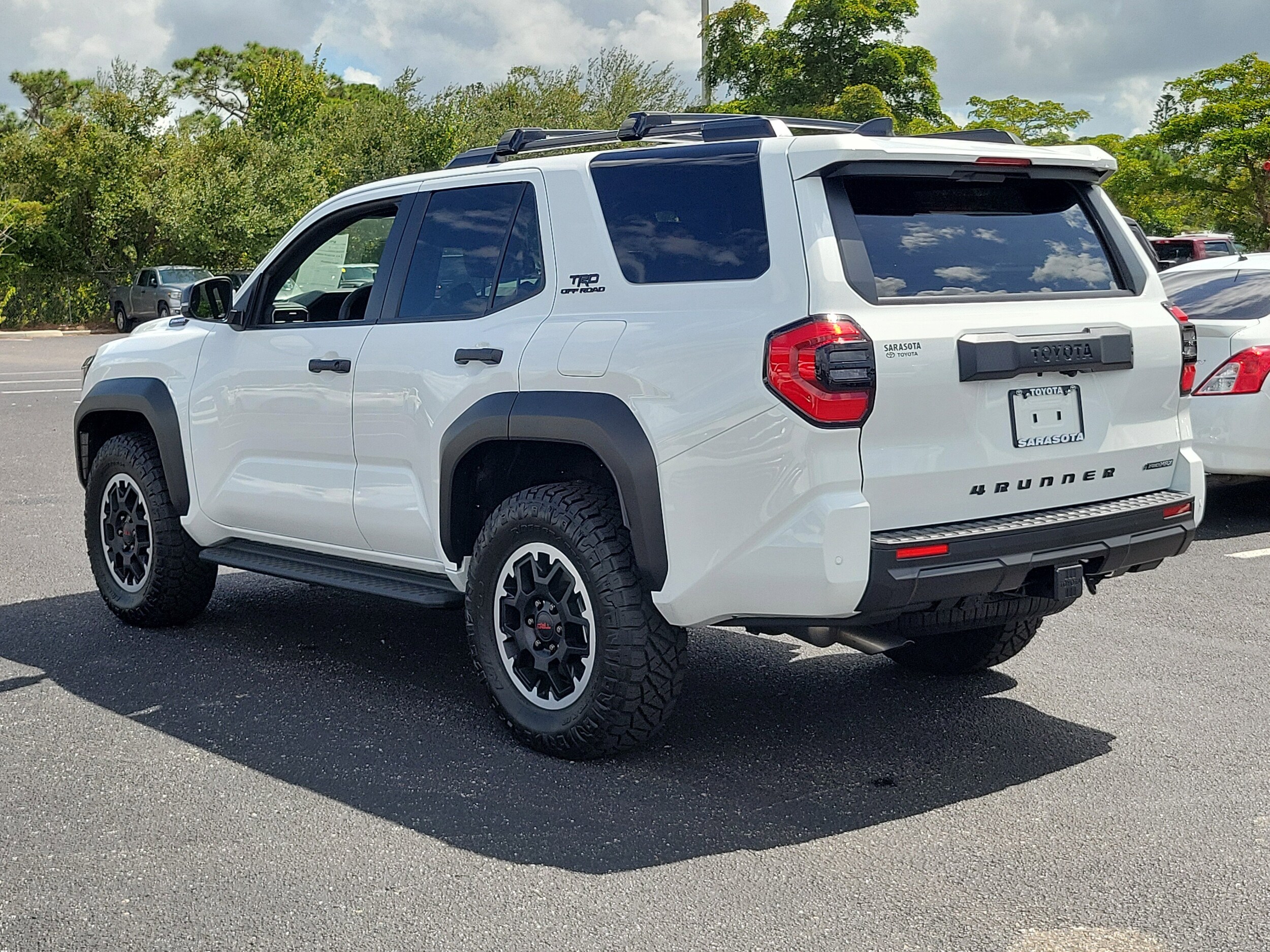 2025 Toyota 4Runner TRD Off-Road photo 4