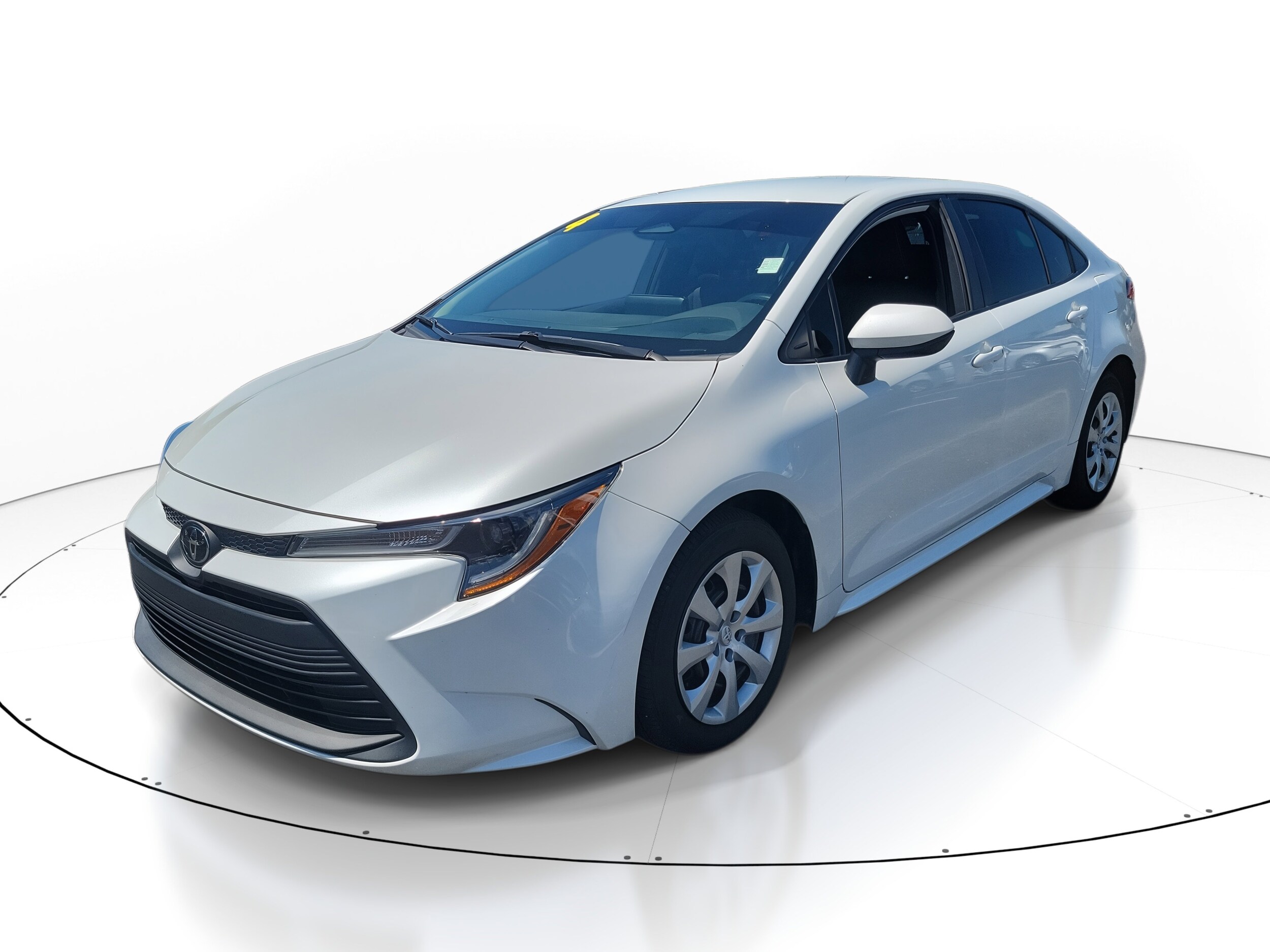 2024 Toyota Corolla LE photo 2
