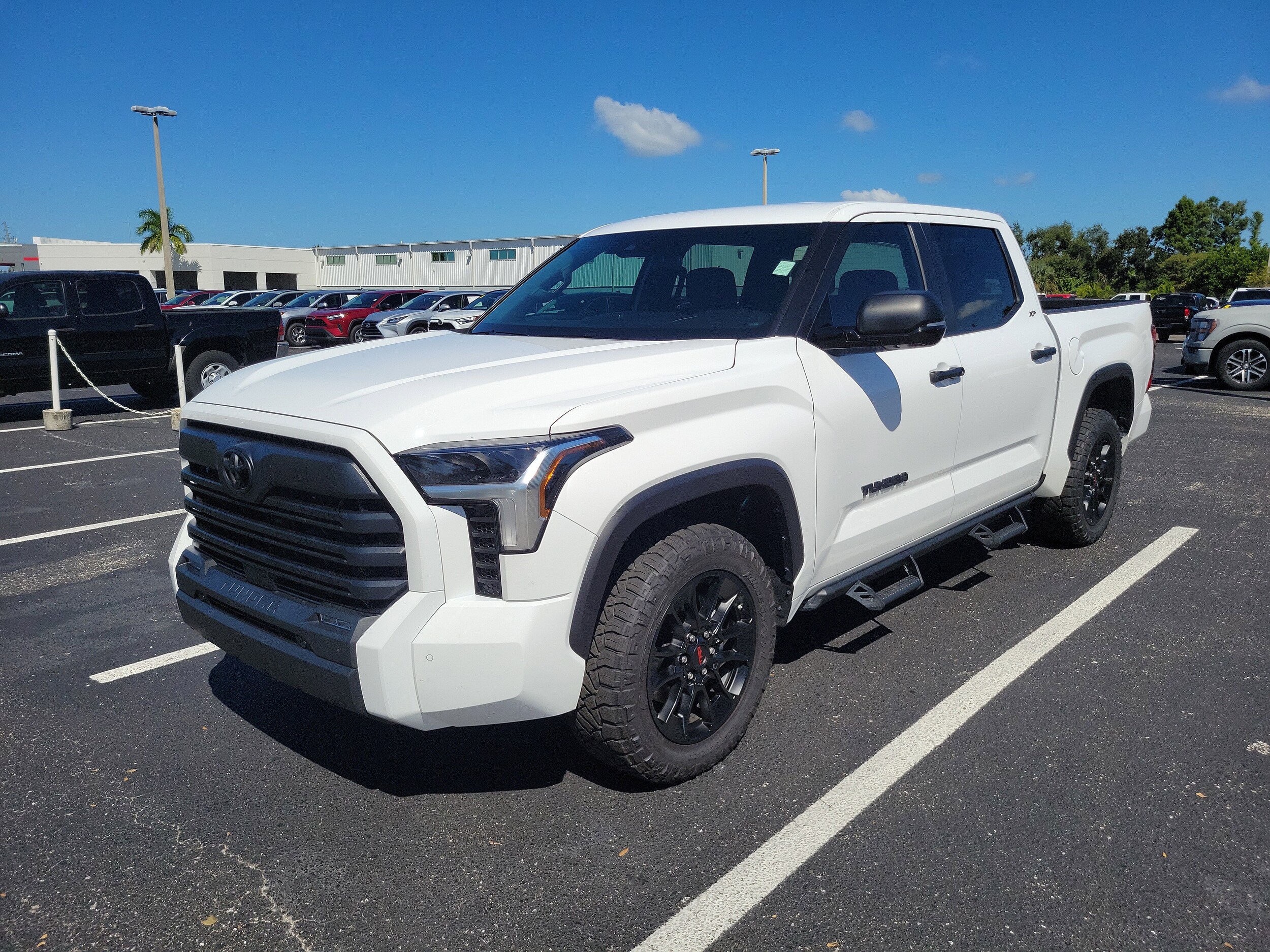2025 Toyota Tundra SR5 photo 3