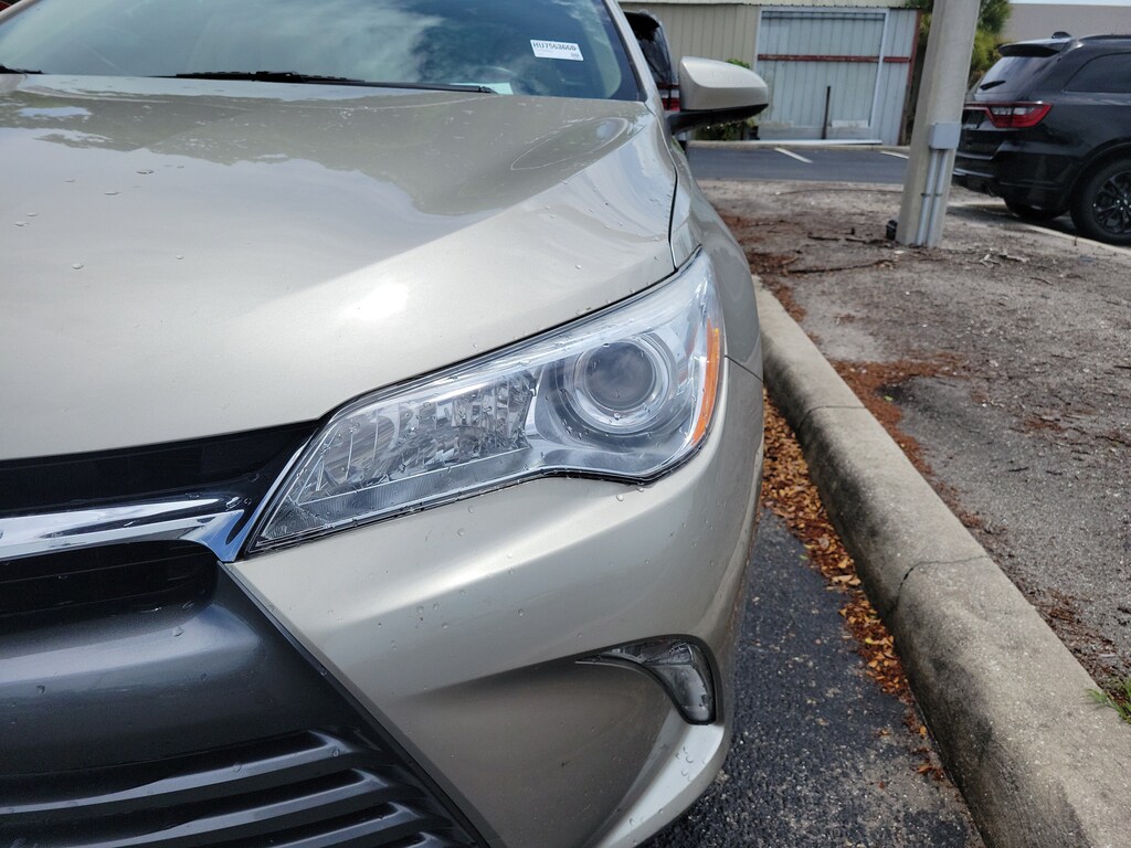Used 2017 Toyota Camry XLE Sedan