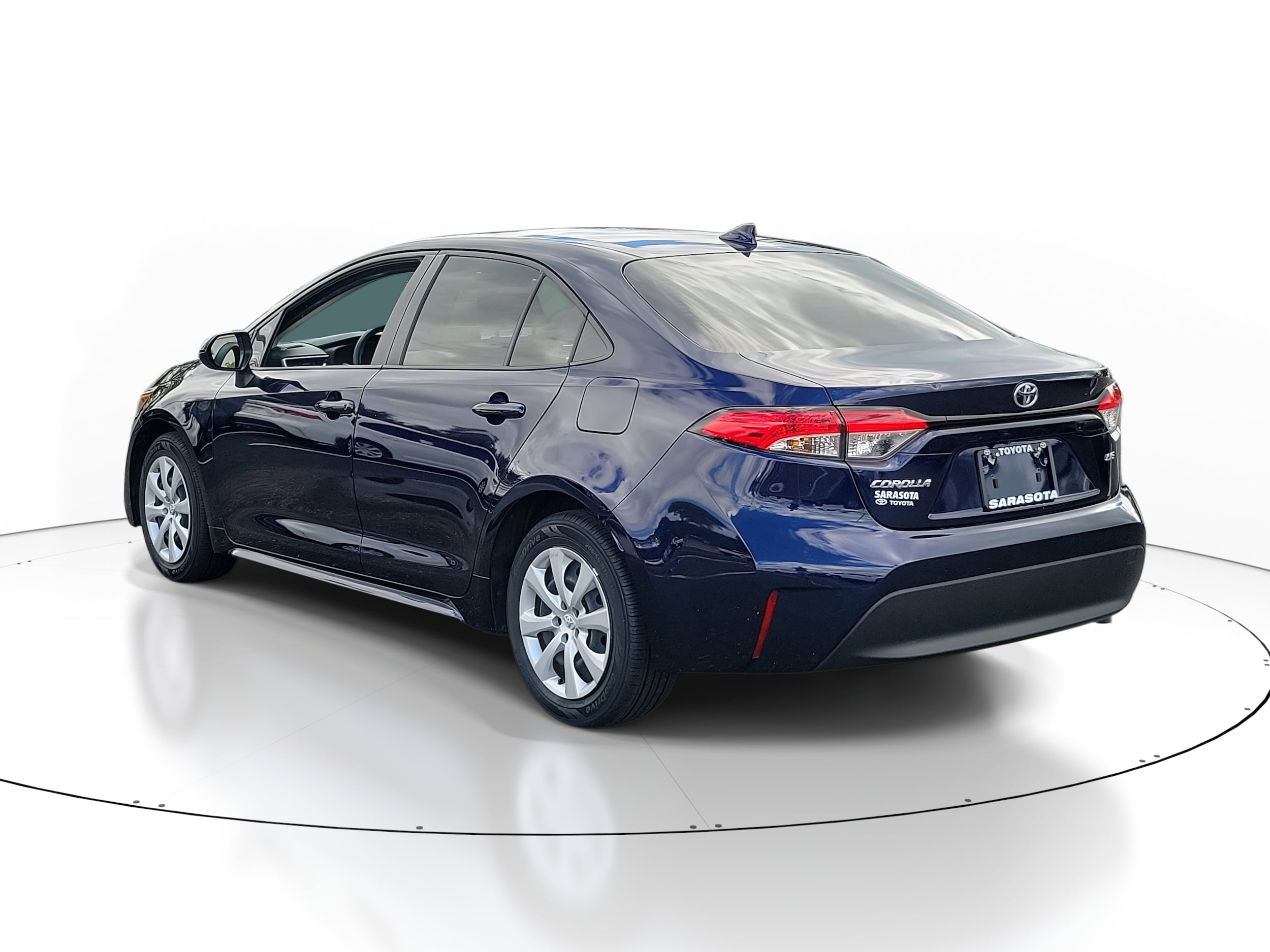 2023 Toyota Corolla LE - Photo 4