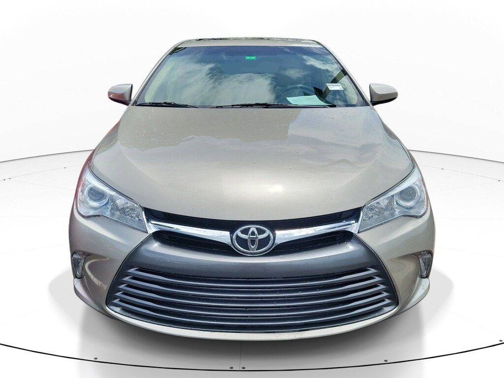 Used 2017 Toyota Camry XLE Sedan