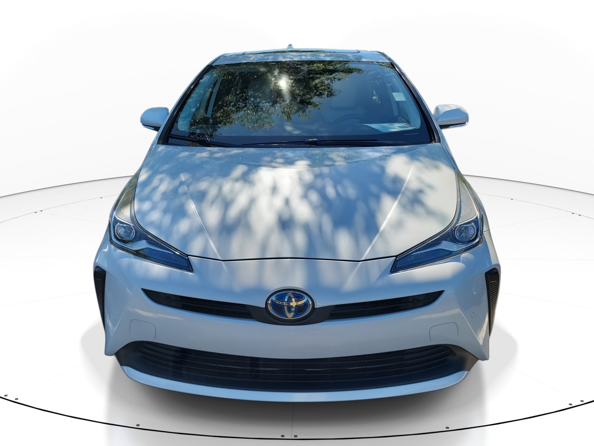 2021 Toyota Prius Limited photo 2