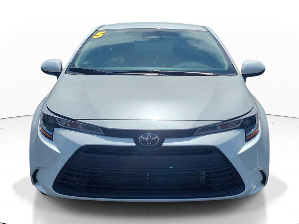 Used 2025 Toyota Corolla LE Sedan