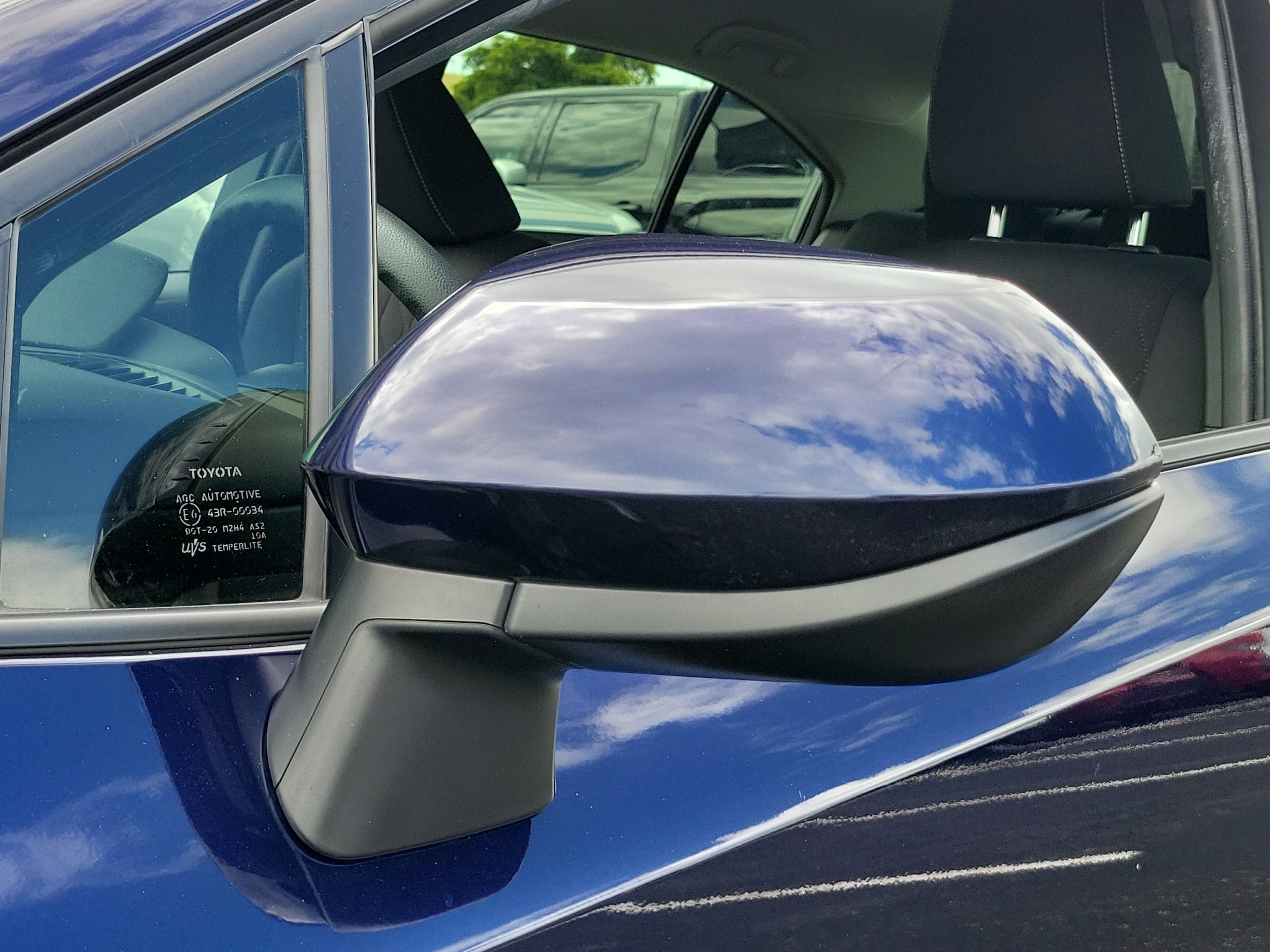 2023 Toyota Corolla LE - Photo 11