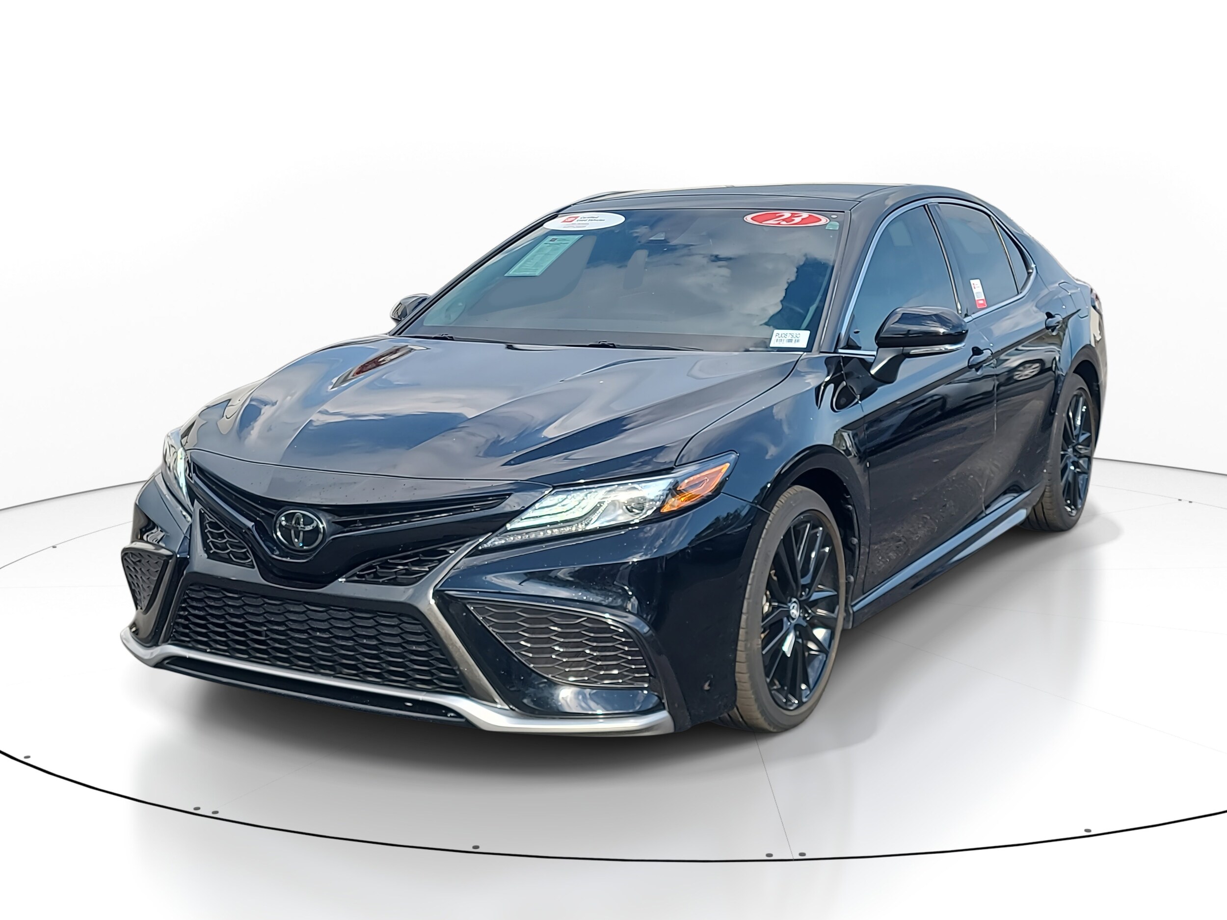 2023 Toyota Camry XSE V6 photo 3