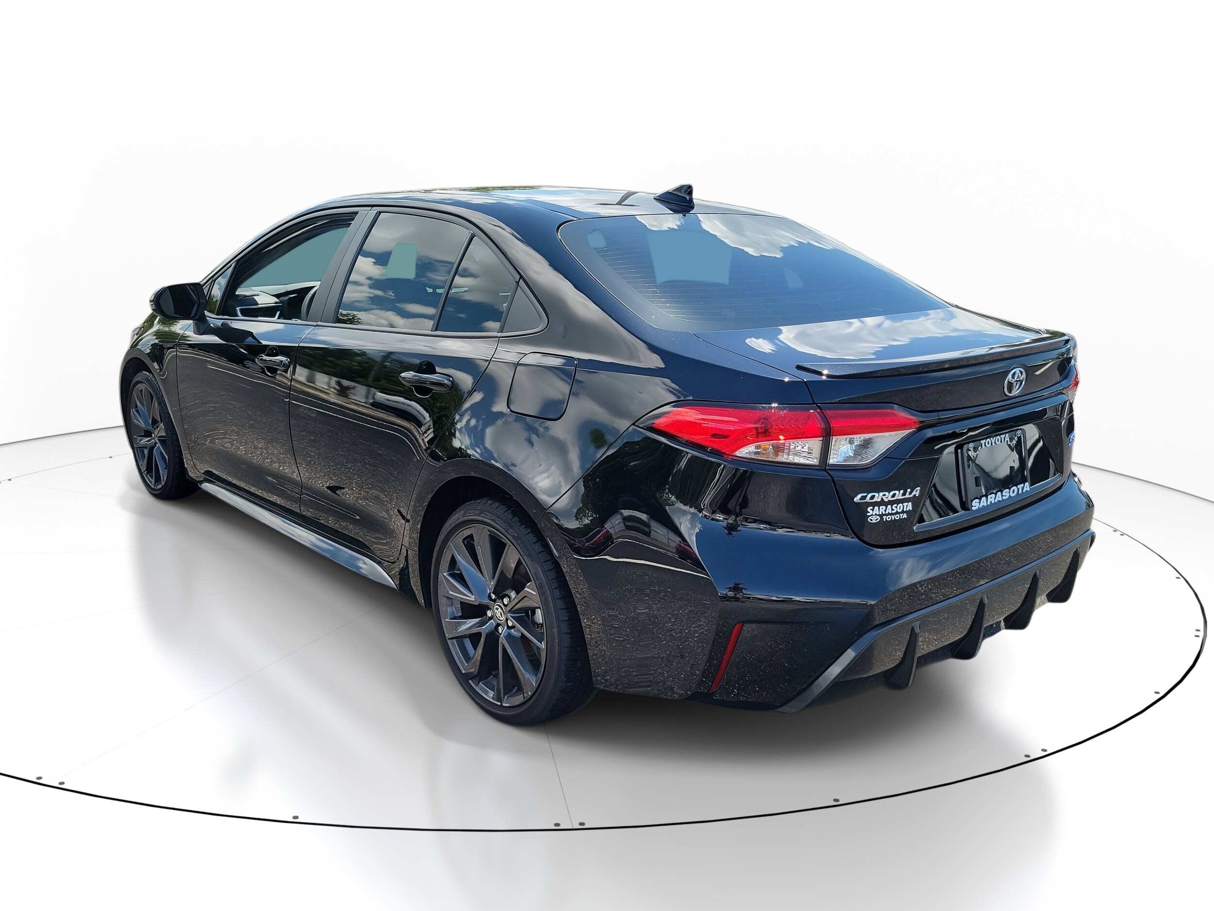 2024 Toyota Corolla SE photo 4
