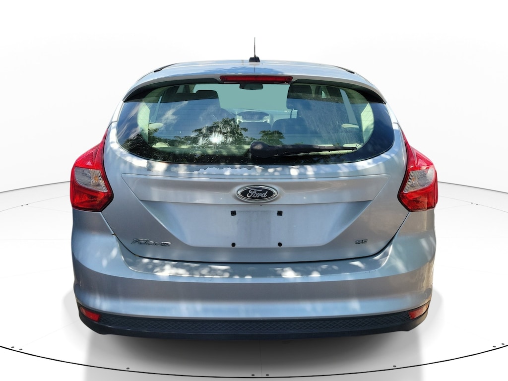 Used 2012 Ford Focus SE Hatchback