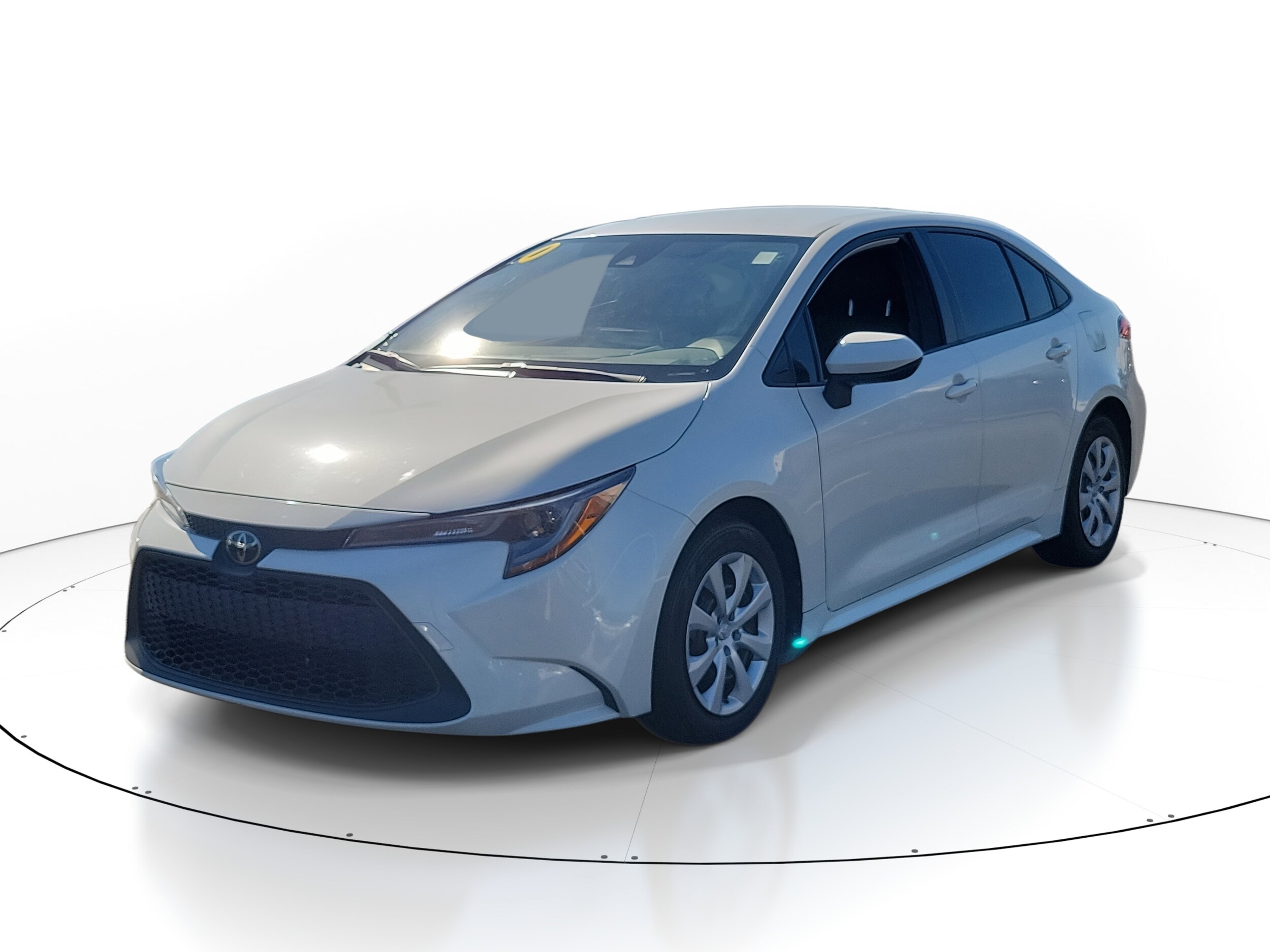 2020 Toyota Corolla LE photo 2