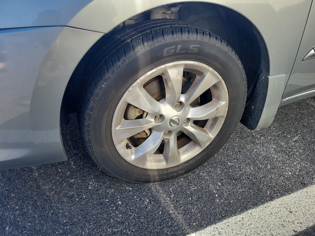 Used 2011 Nissan Sentra 2.0SL Sedan