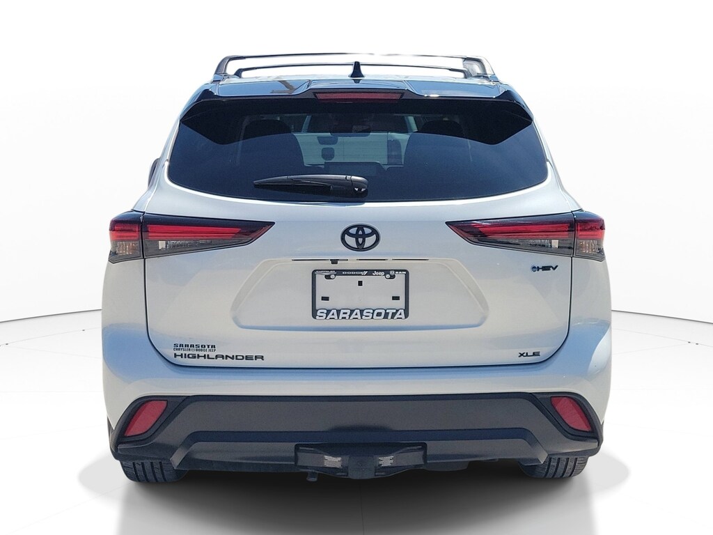 Certified 2025 Toyota Highlander Hybrid XLE SUV