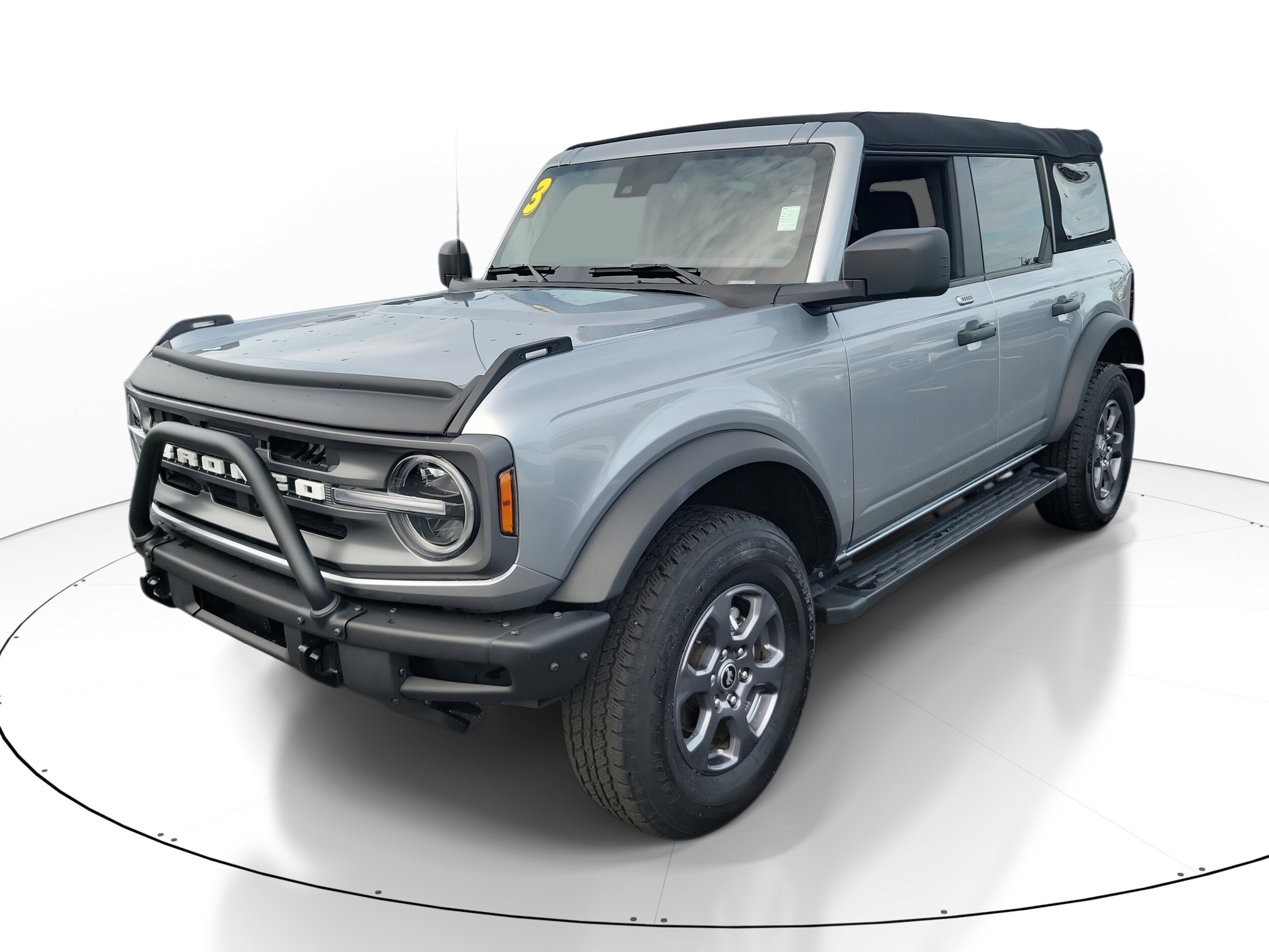 2023 Ford Bronco Big Bend photo 2