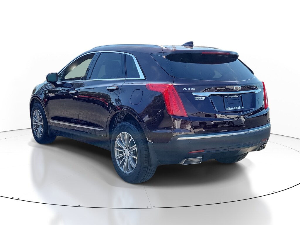 Used 2017 CADILLAC XT5 Luxury SUV