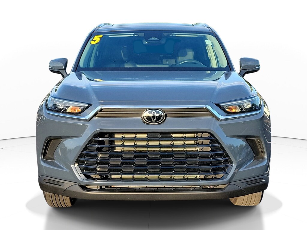 Used 2025 Toyota Grand Highlander XLE SUV
