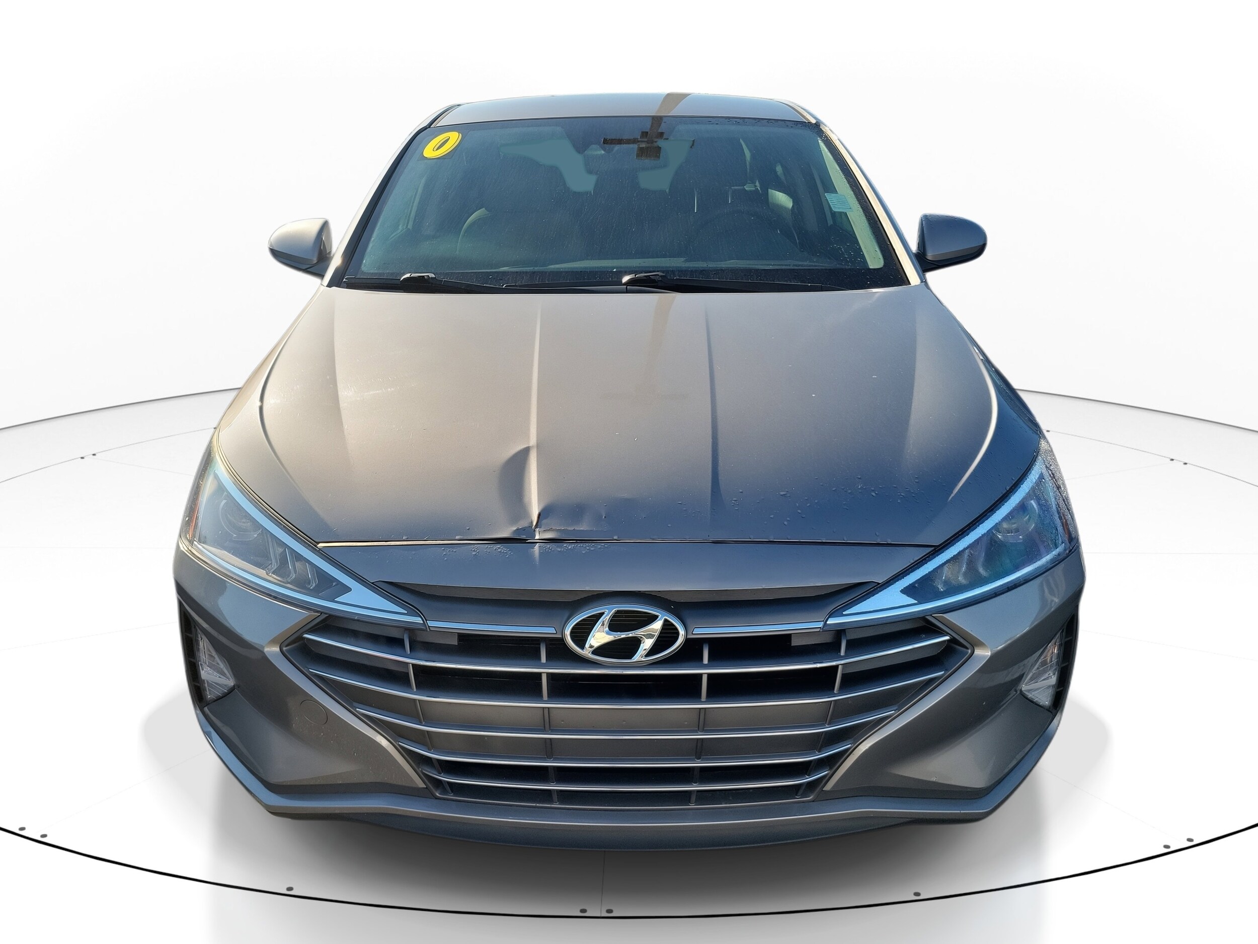 2020 Hyundai Elantra SEL photo 2