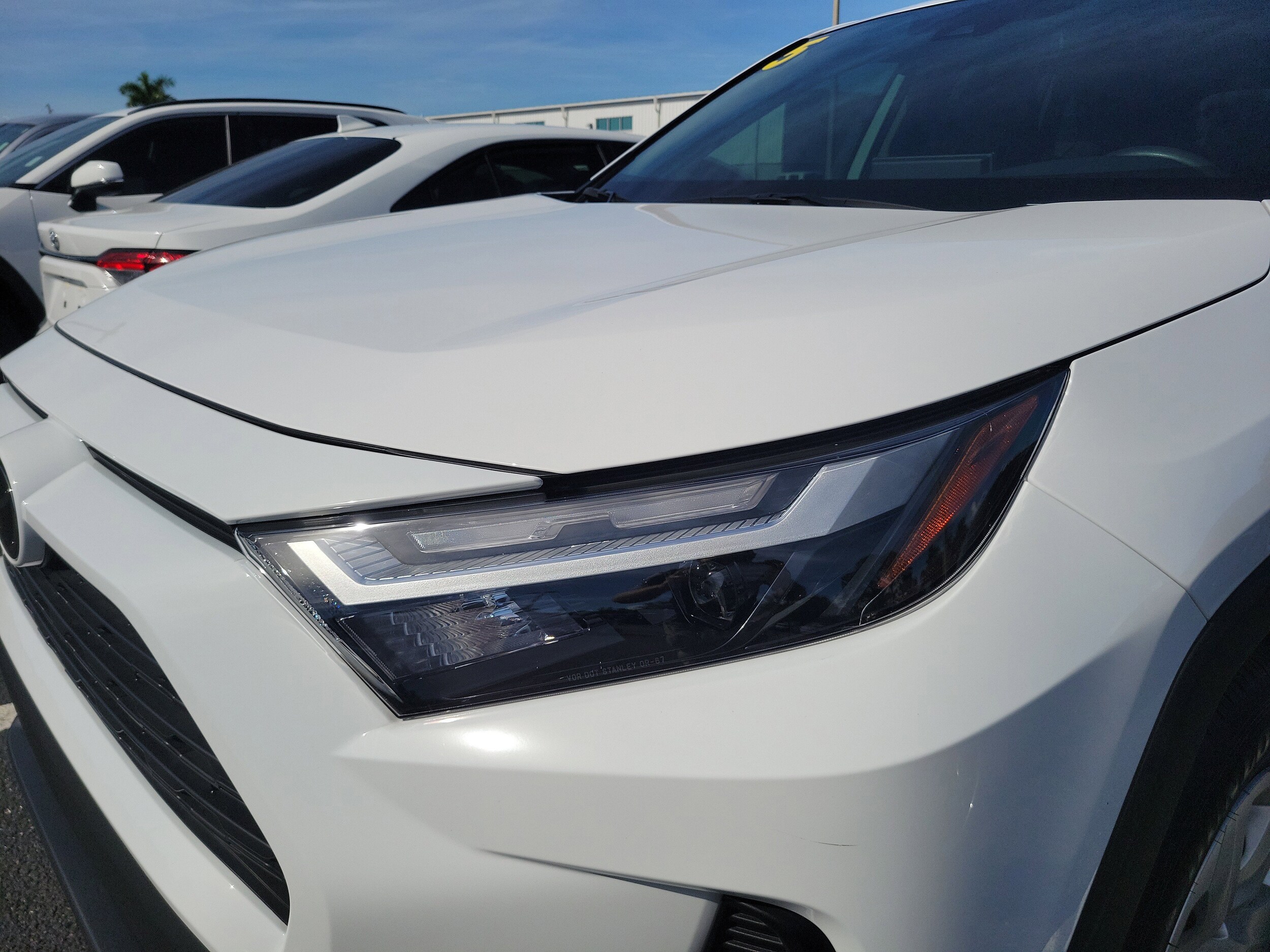 2025 Toyota RAV4 LE photo 4