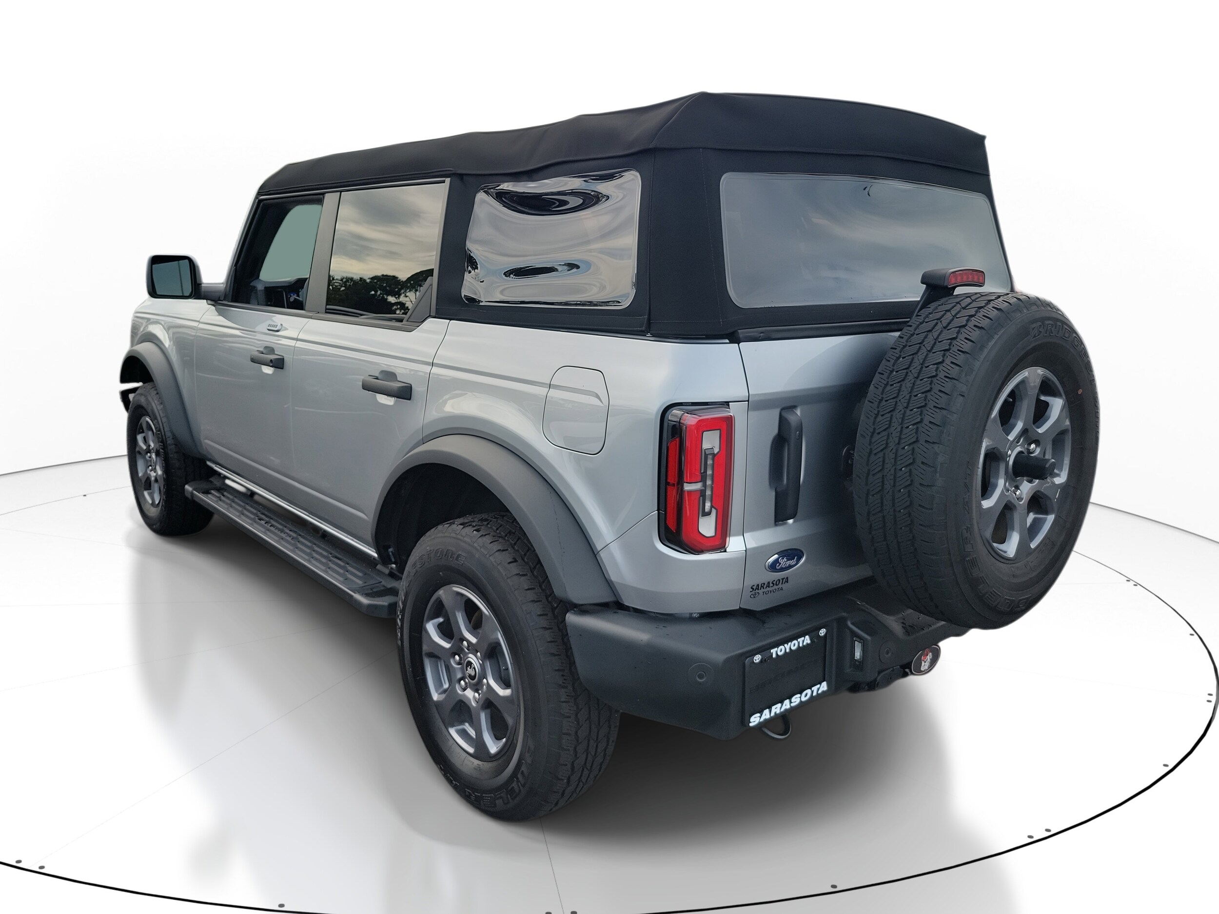 2023 Ford Bronco Big Bend photo 4