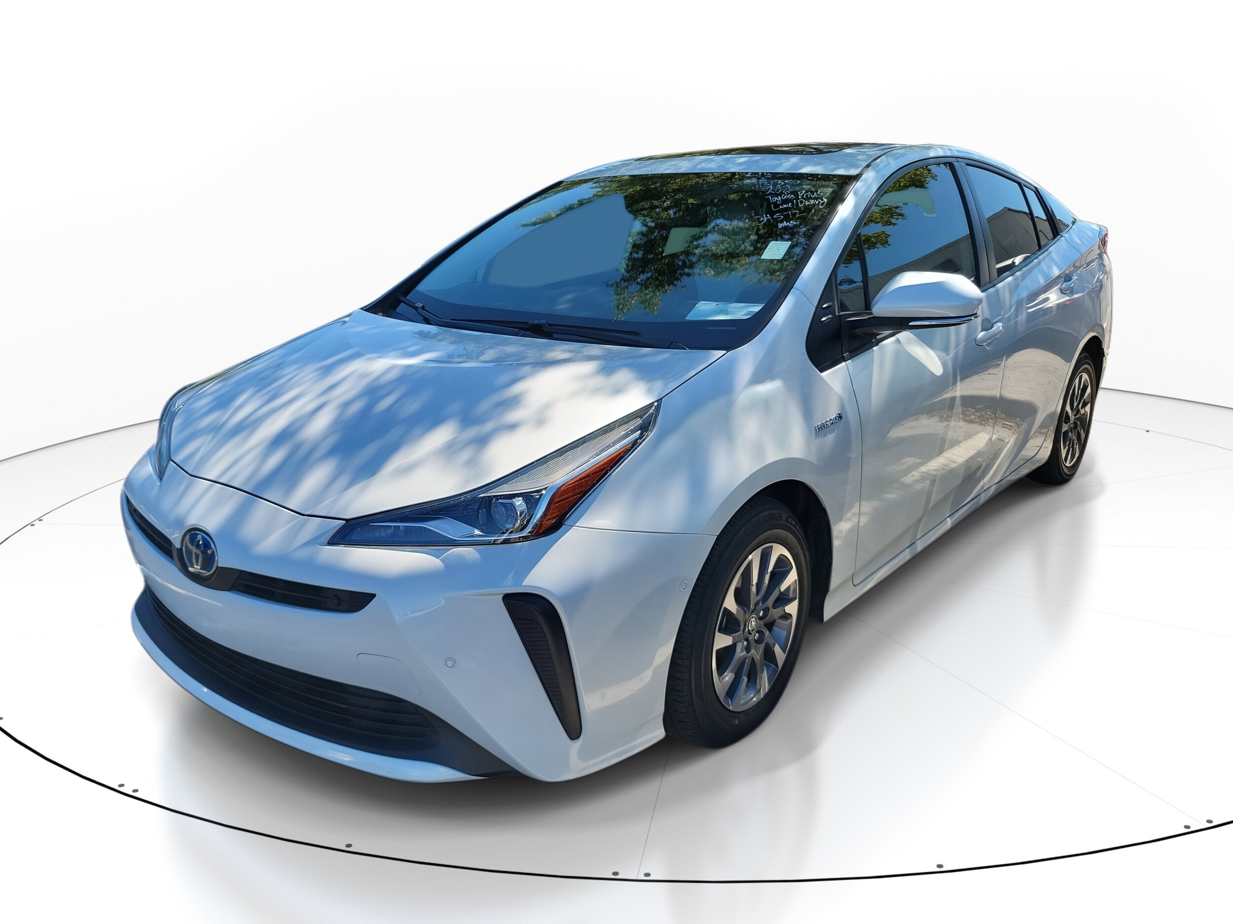 2021 Toyota Prius Limited photo 3
