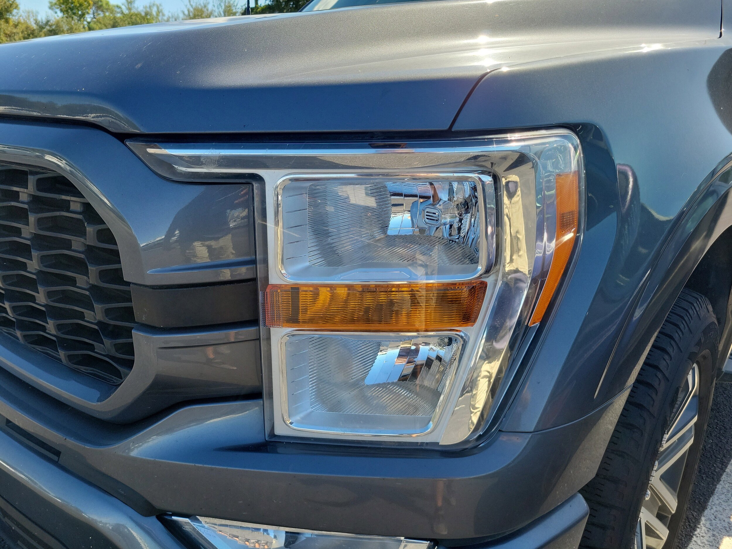 2022 Ford F-150 XL photo 4