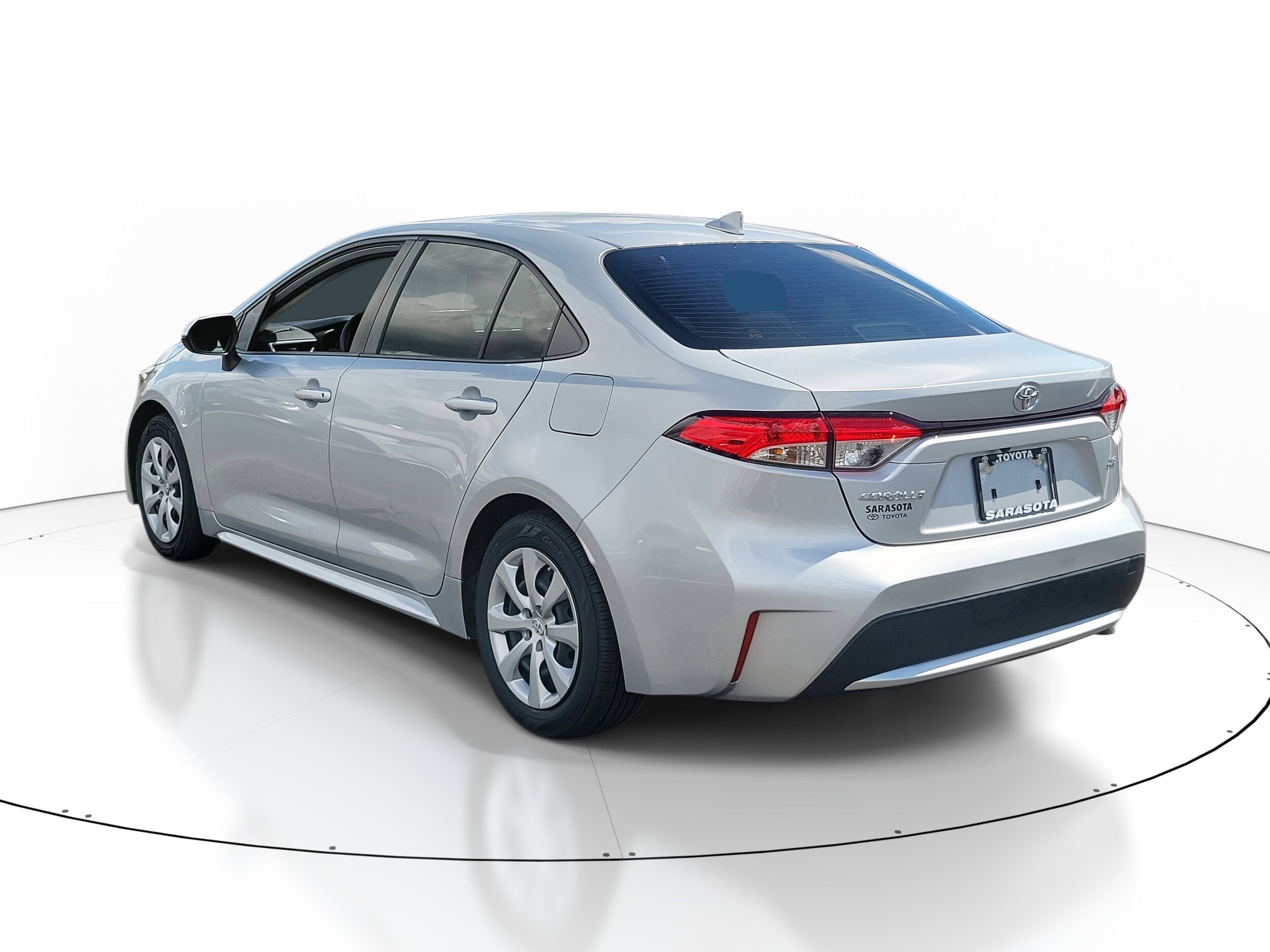 2022 Toyota Corolla LE photo 4