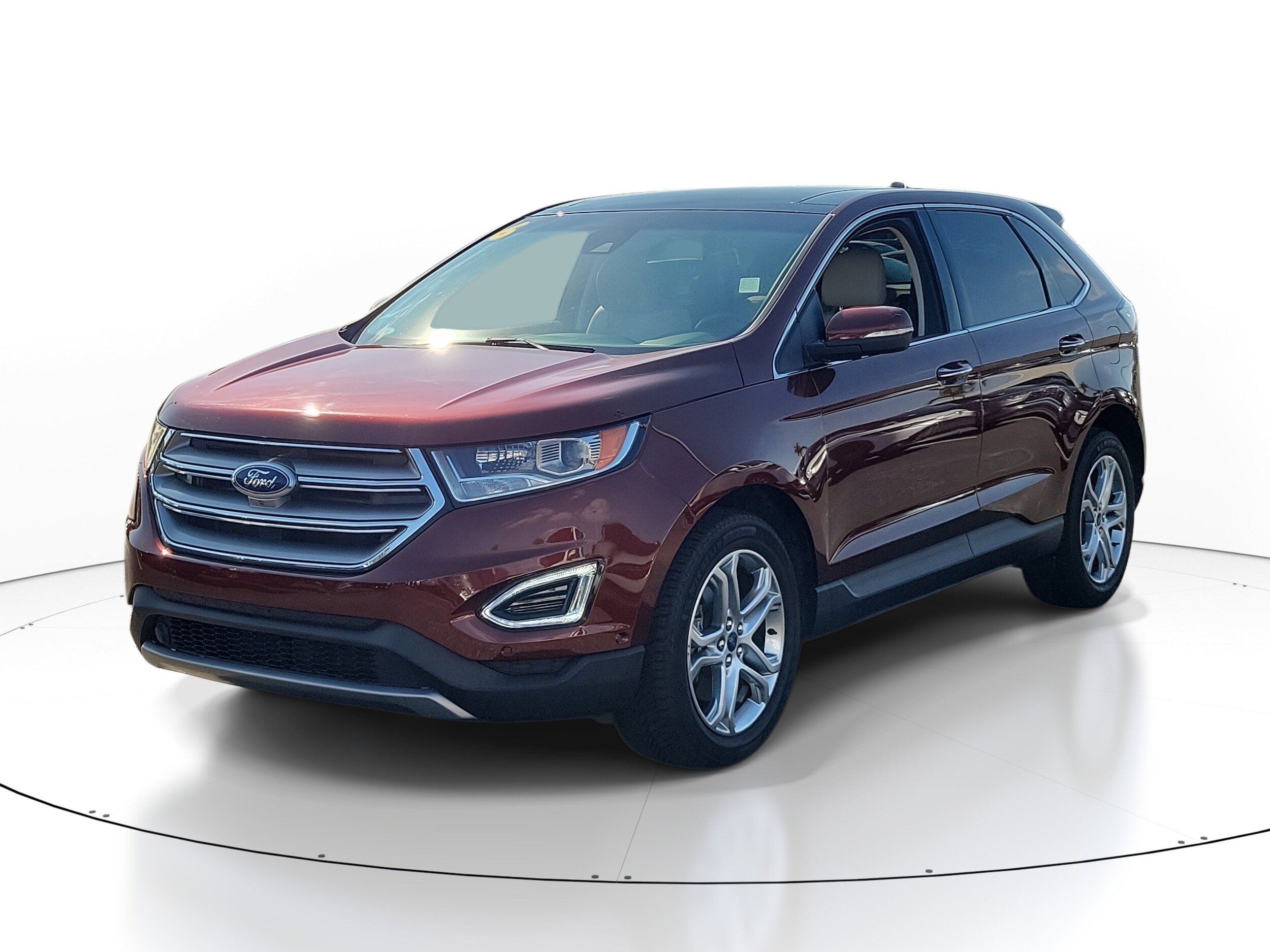 2016 Ford Edge Titanium photo 2