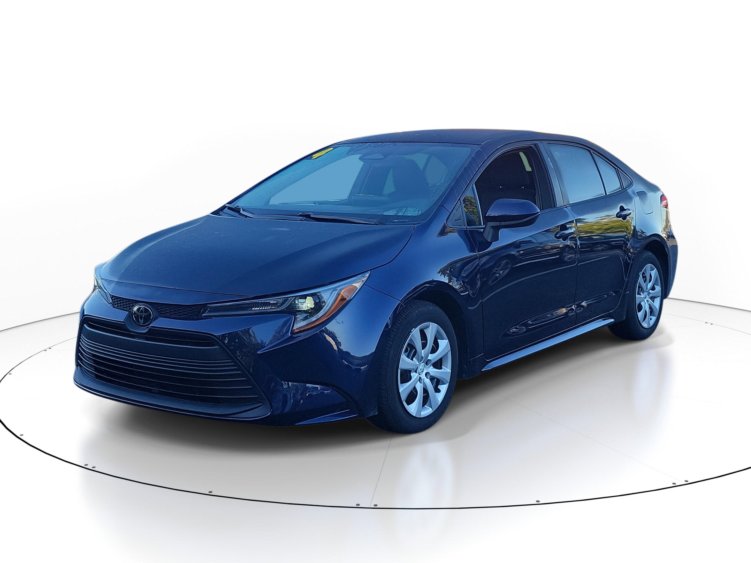 2024 Toyota Corolla LE photo 2