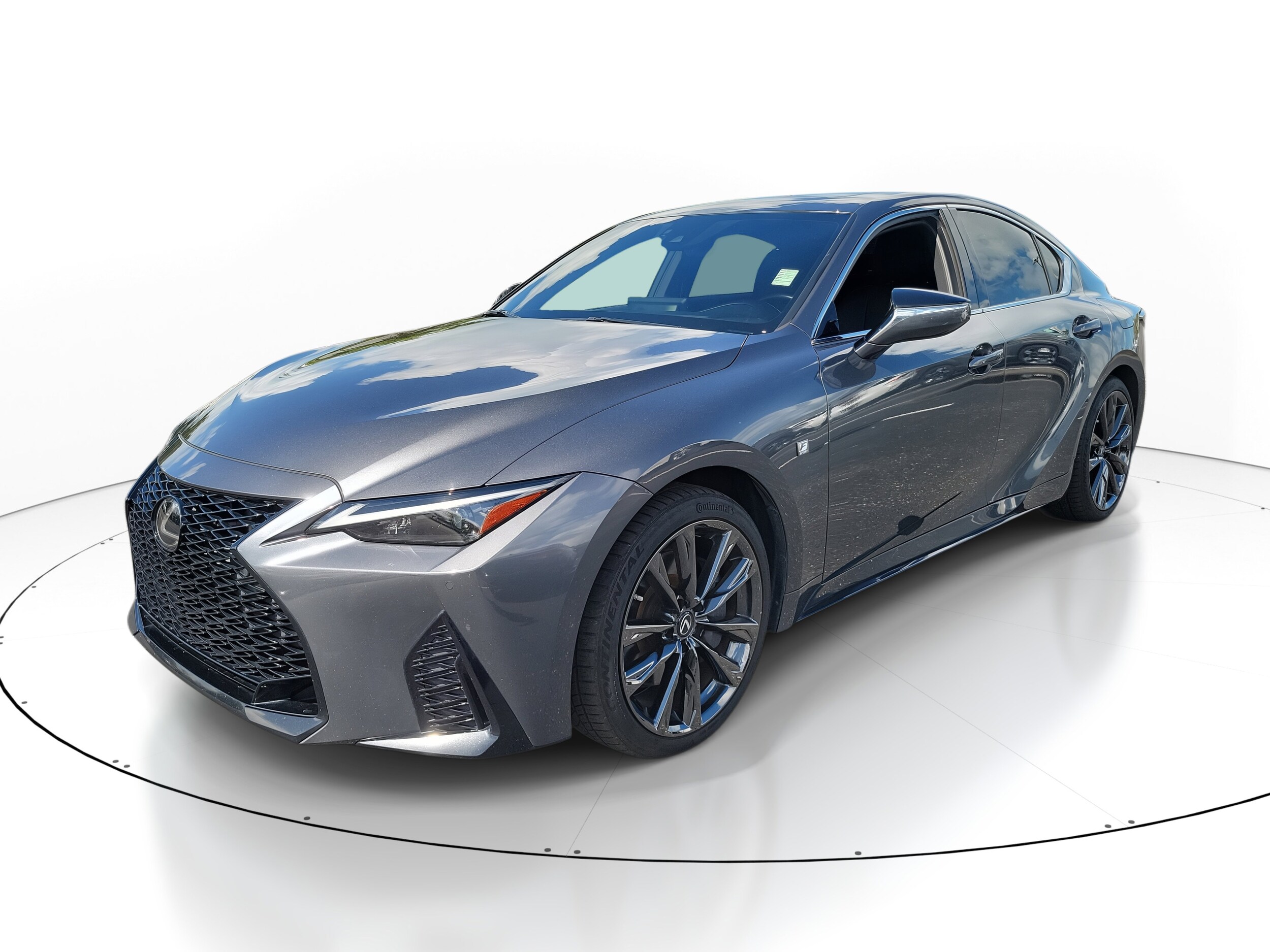 2022 Lexus IS 350 F SPORT photo 2