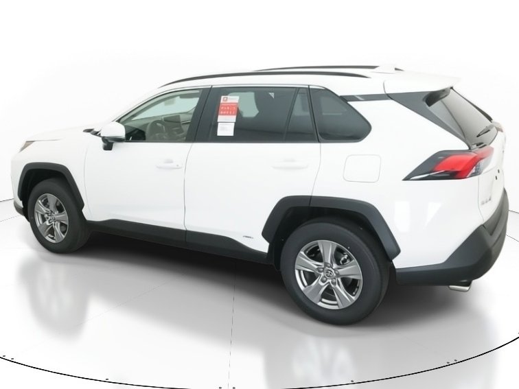 2025 Toyota RAV4 Hybrid XLE photo 4