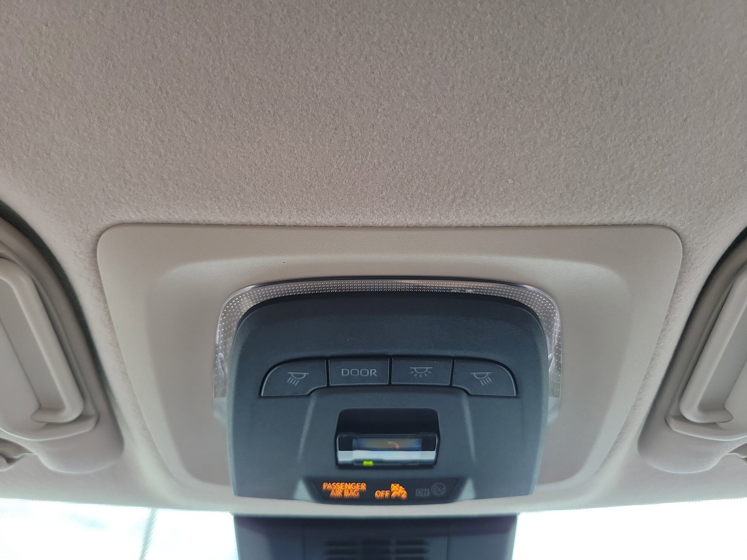 2023 Toyota Corolla LE - Photo 22