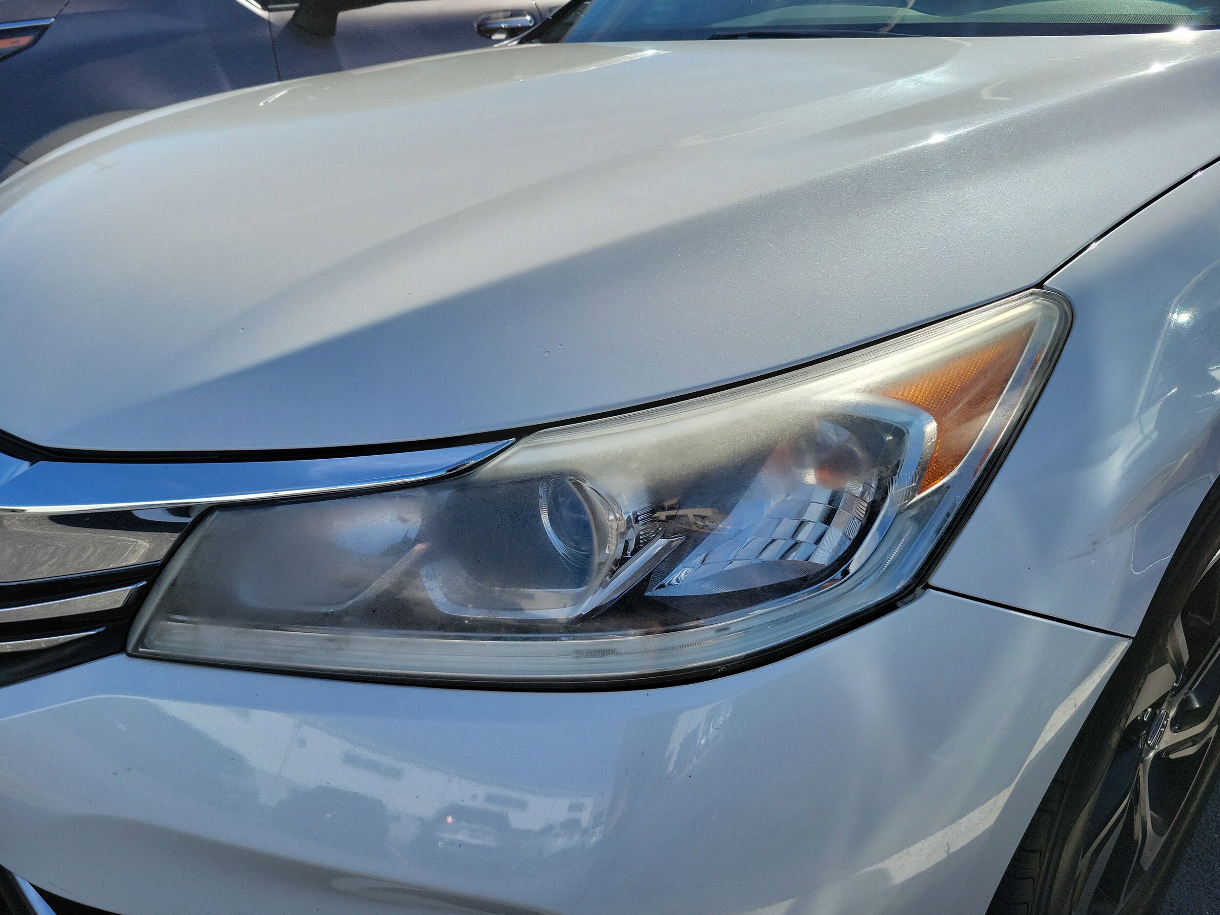 2017 Honda Accord LX photo 4