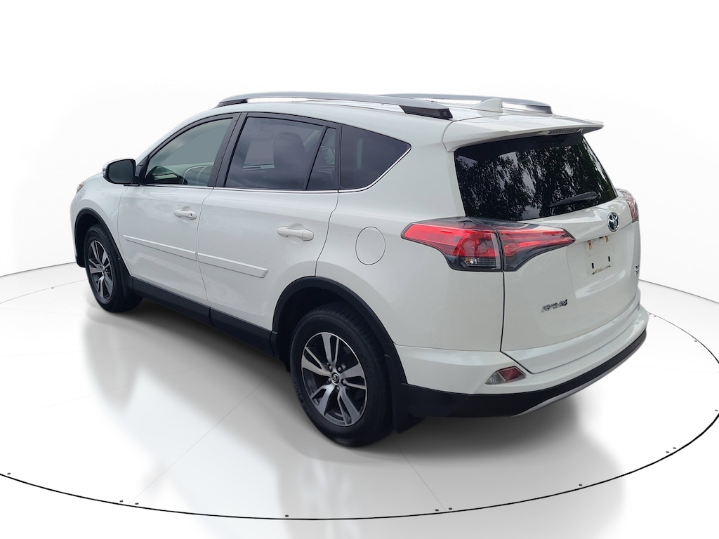 Used 2017 Toyota RAV4 XLE SUV